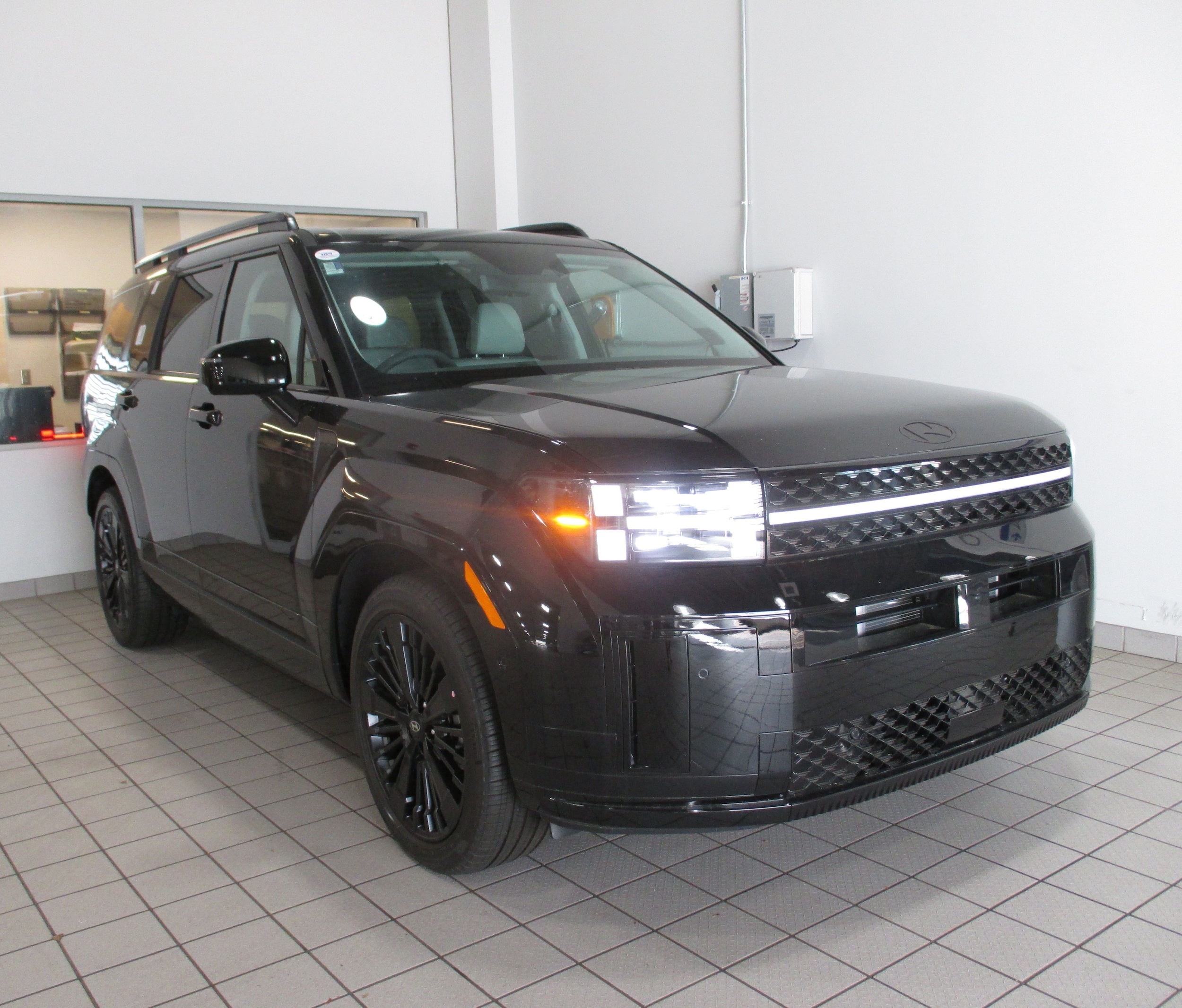 2025 Hyundai Santa Fe Calligraphy's photo