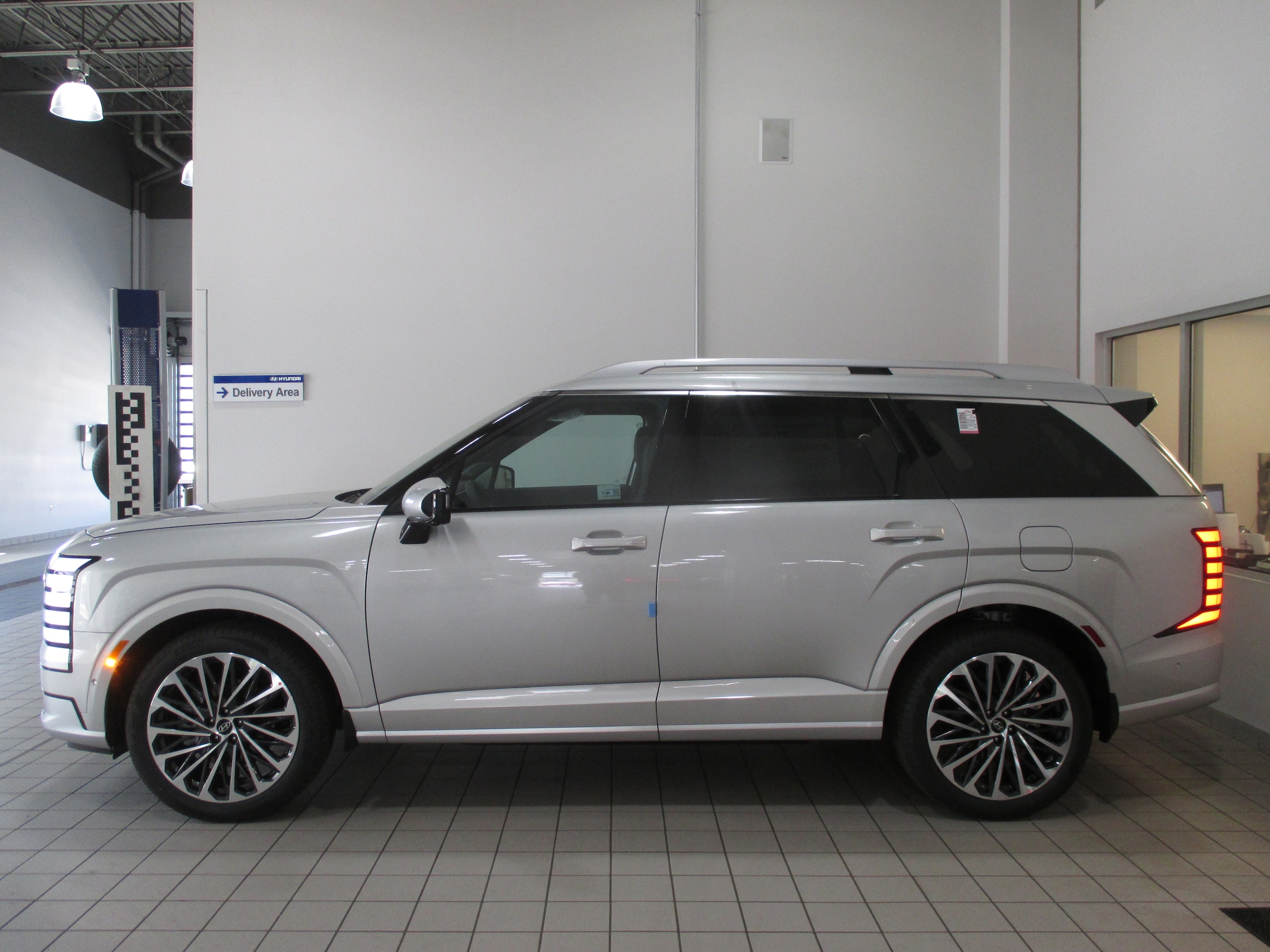 new 2026 Hyundai Palisade Hybrid car, priced at $61,110