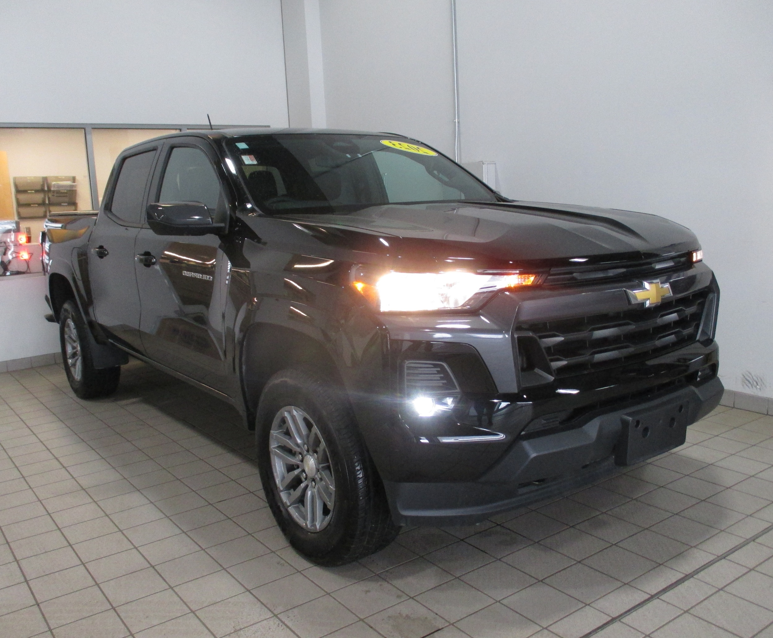 2023 Chevrolet Colorado LT Crew Cab 4WD