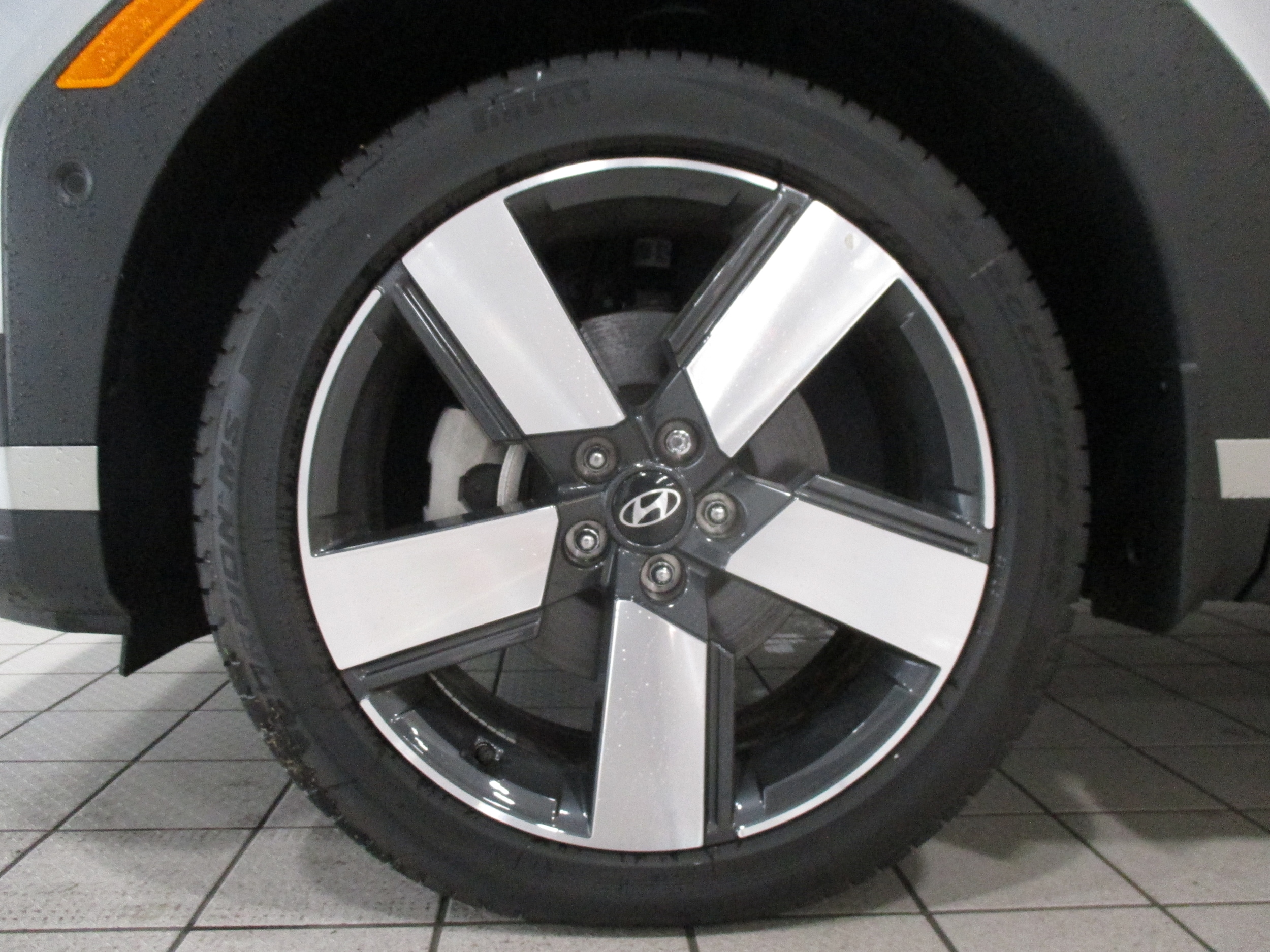 new 2024 Hyundai Santa Fe car, priced at $41,270