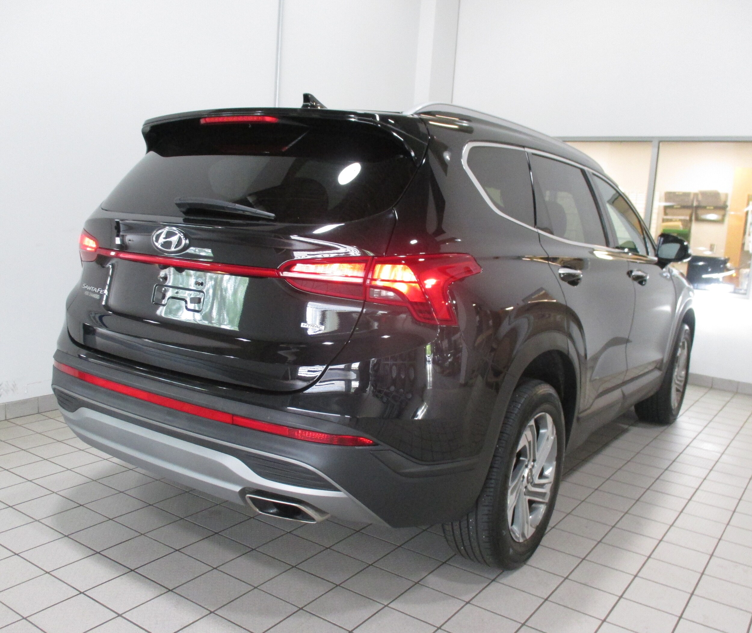 2023 Hyundai Santa Fe SEL photo 3