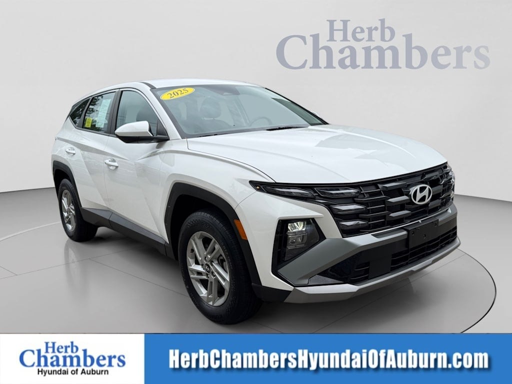 Used 2025 Hyundai Tucson SE SUV