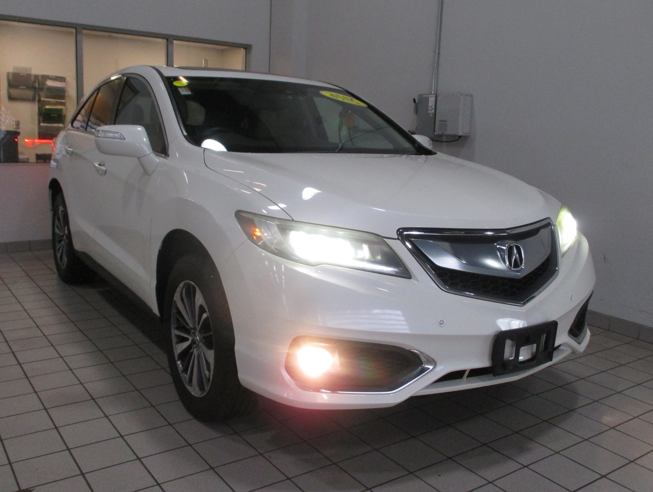 2016 Acura RDX Advance Package