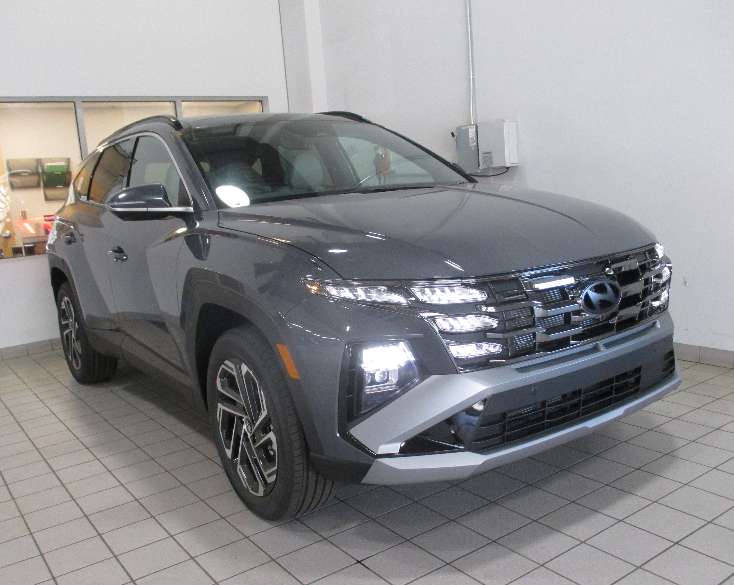 new 2026 Hyundai Tucson car, priced at $43,485