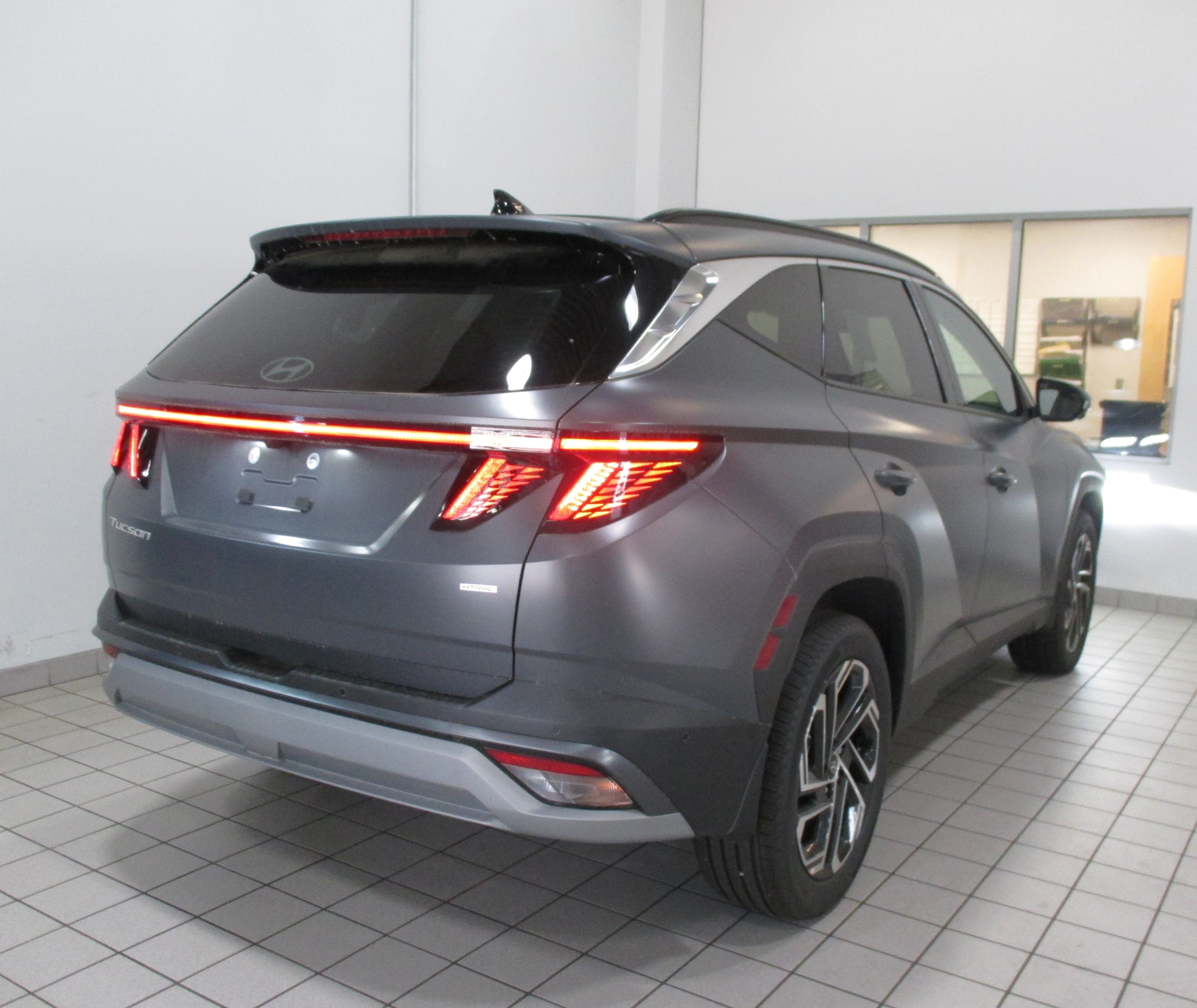 new 2025 Hyundai Tucson car, priced at $40,839