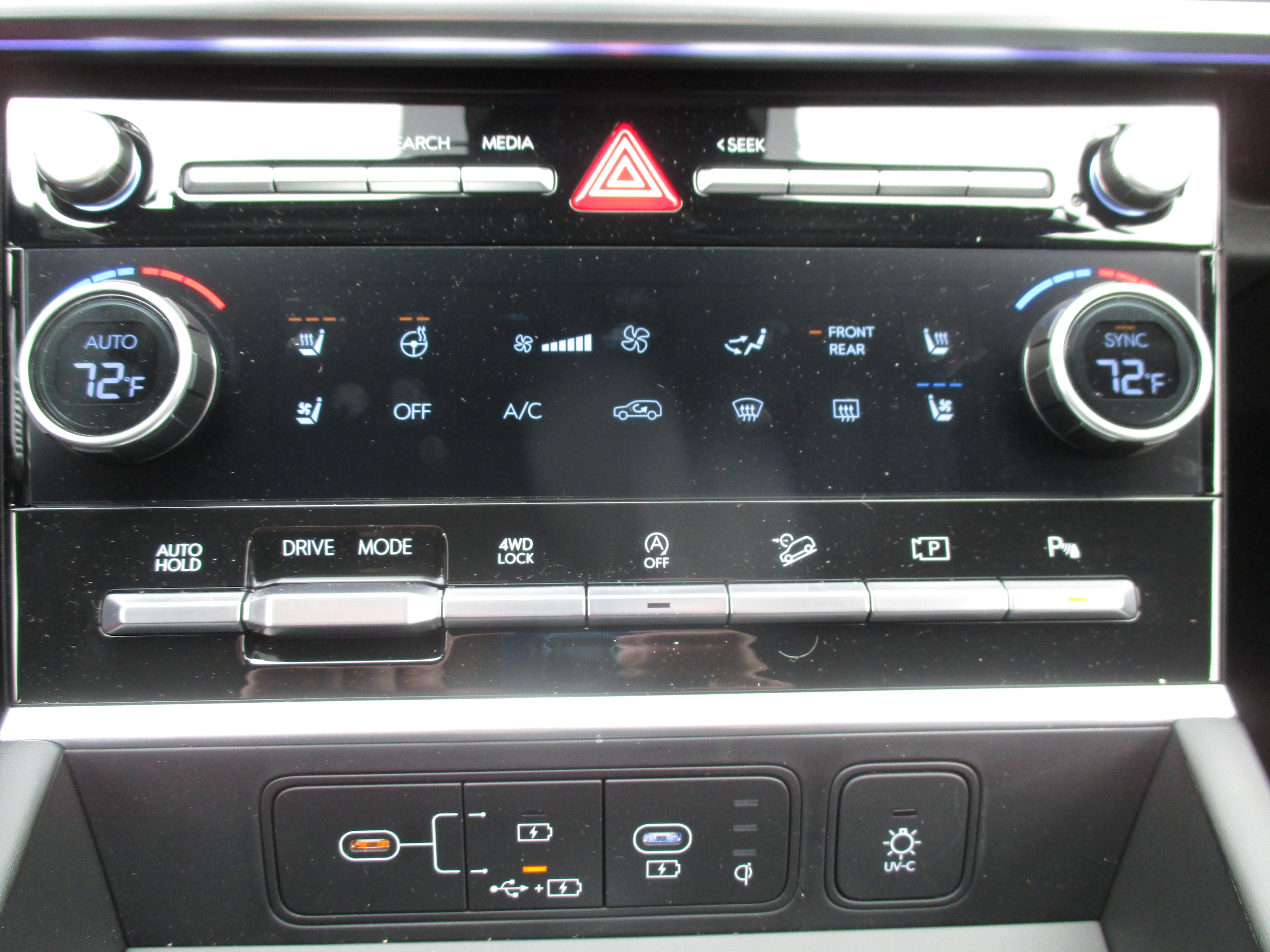 used 2024 Hyundai Santa Fe car, priced at $41,270