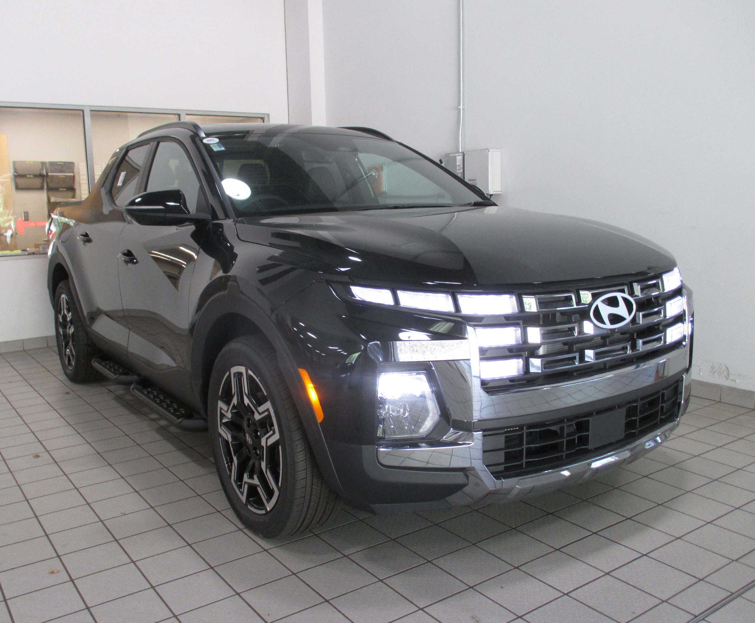 2025 Hyundai Santa Cruz Limited's photo