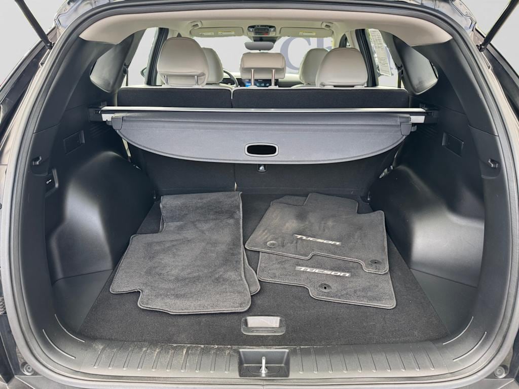Used 2025 Hyundai Tucson SE SUV