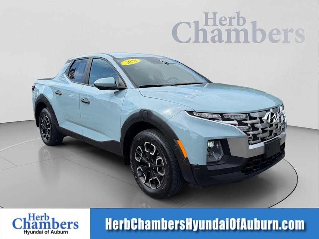 Used 2024 Hyundai Santa Cruz 2.5L SE Truck Crew Cab