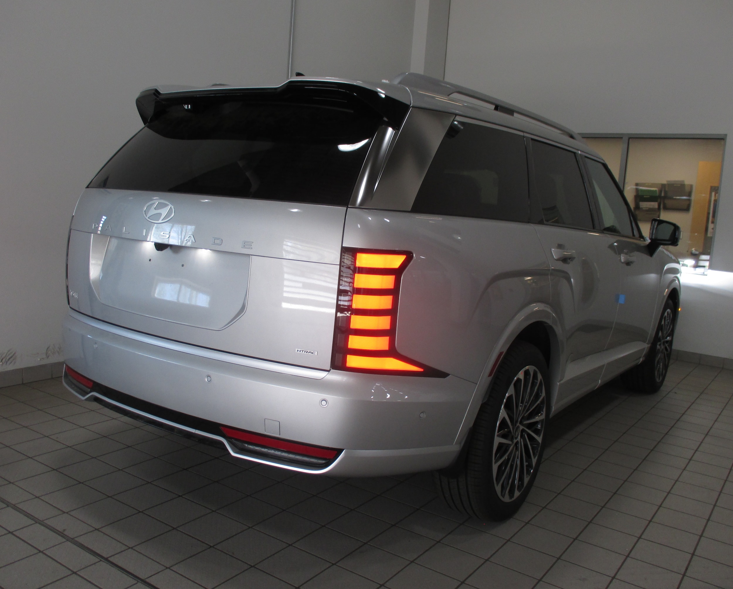 new 2026 Hyundai Palisade Hybrid car, priced at $61,110