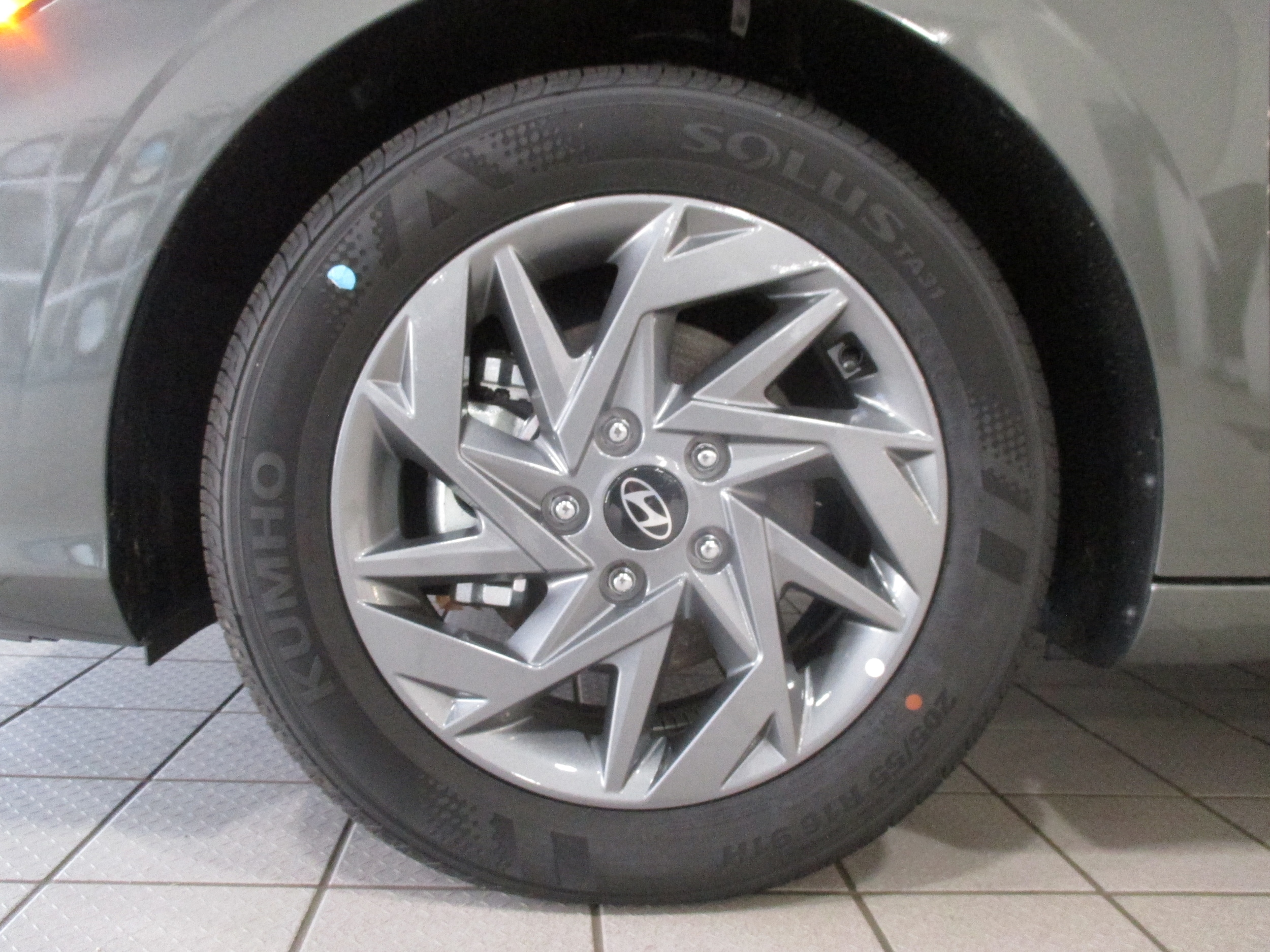 new 2026 Hyundai Elantra Hybrid car, priced at $27,170