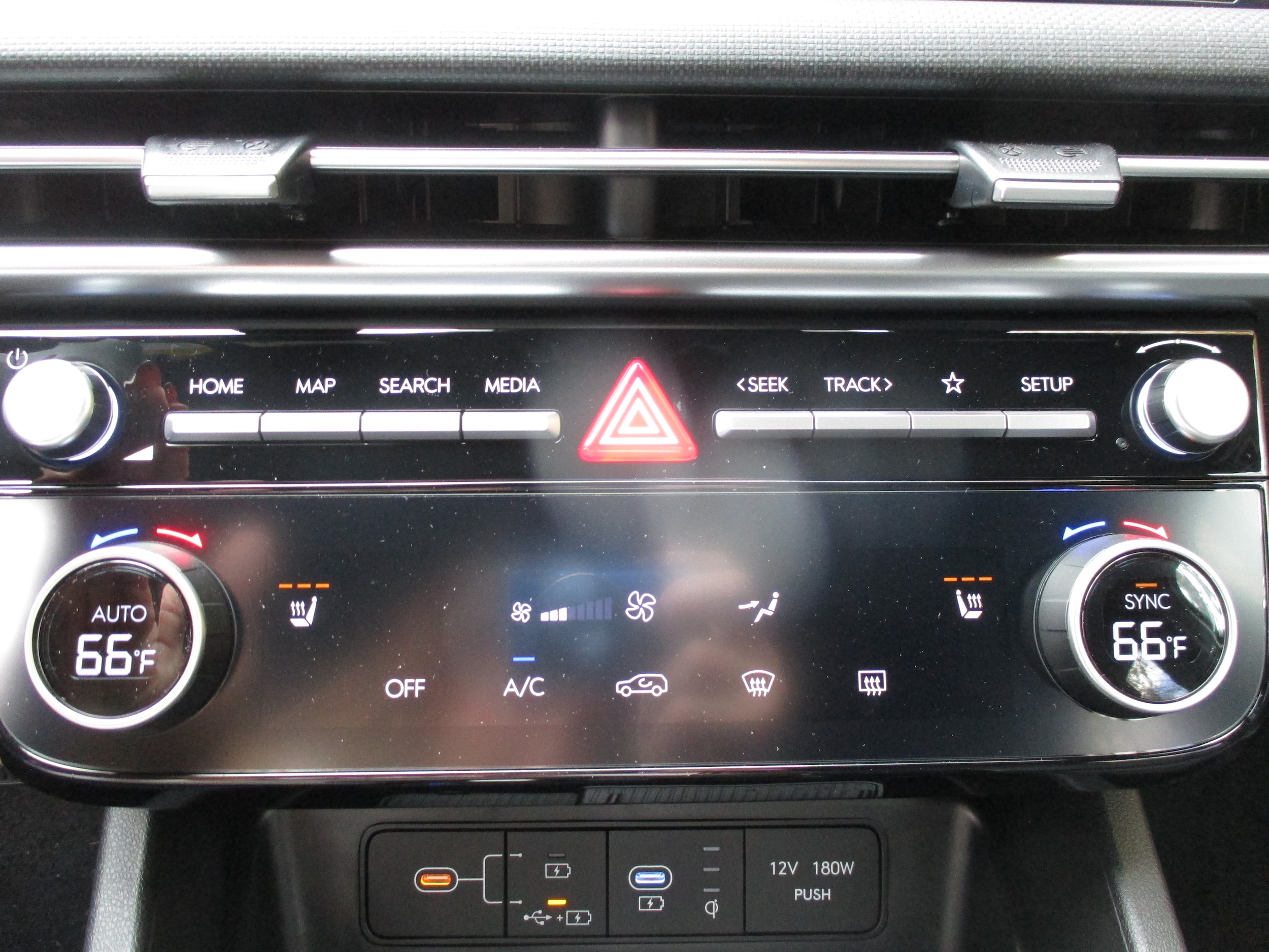 new 2025 Hyundai Tucson car, priced at $34,895