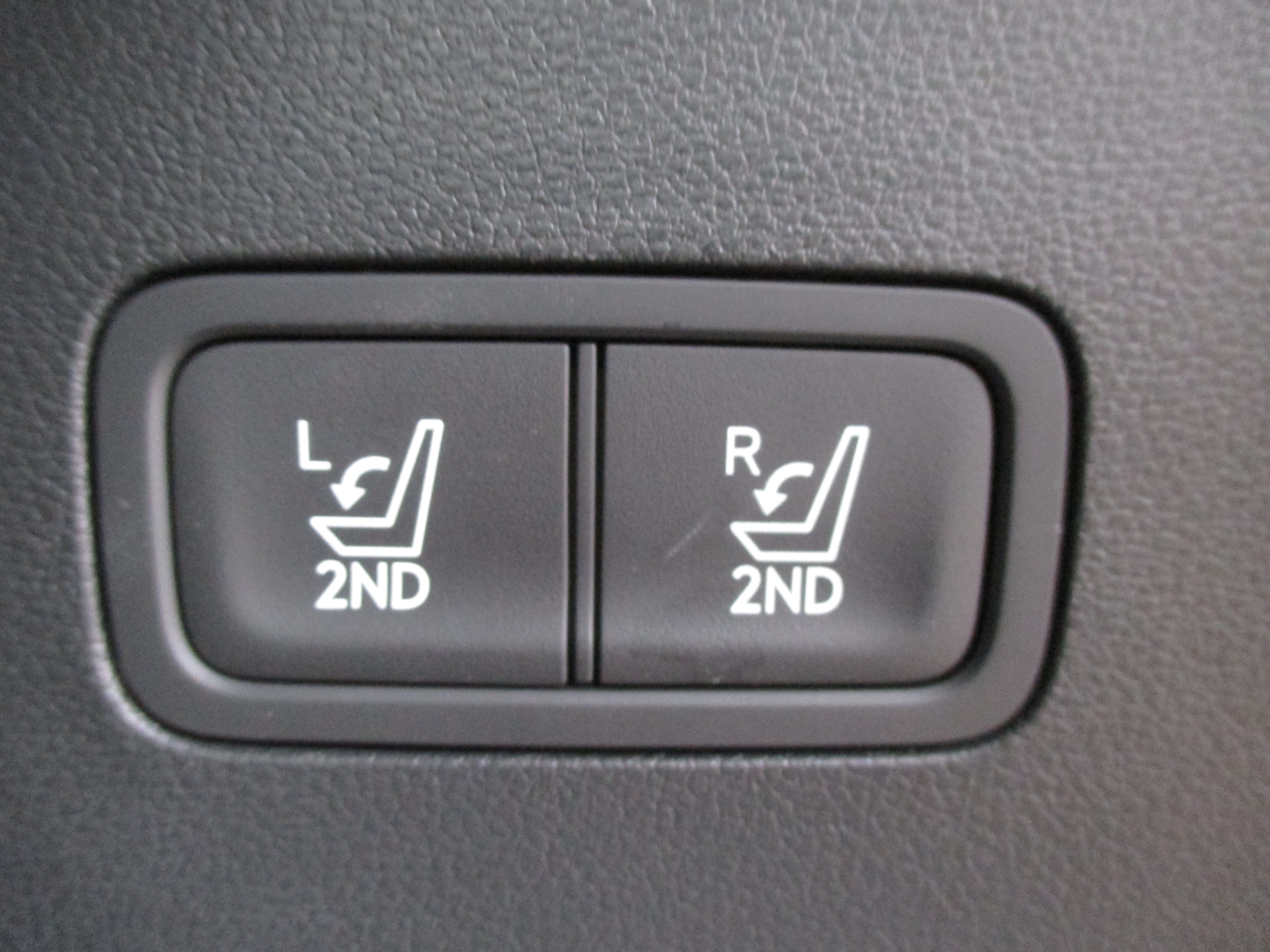 new 2024 Hyundai Santa Fe car, priced at $41,270