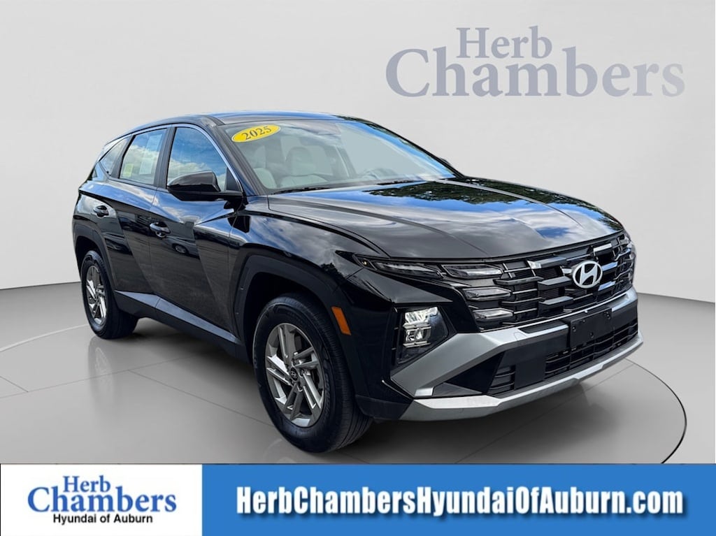 Used 2025 Hyundai Tucson SE SUV
