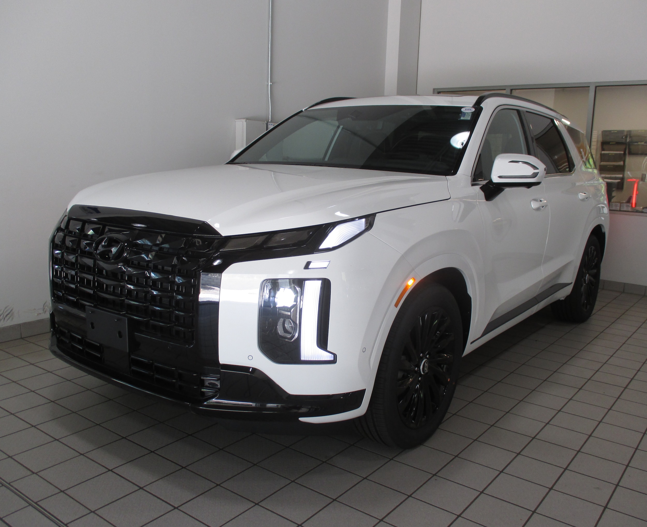 new 2025 Hyundai Palisade car, priced at $54,277