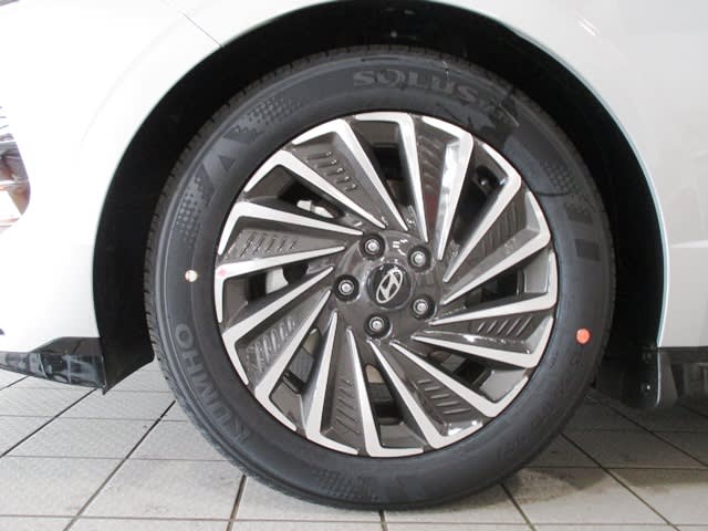 2025 Hyundai Sonata Hybrid SEL - Photo 13