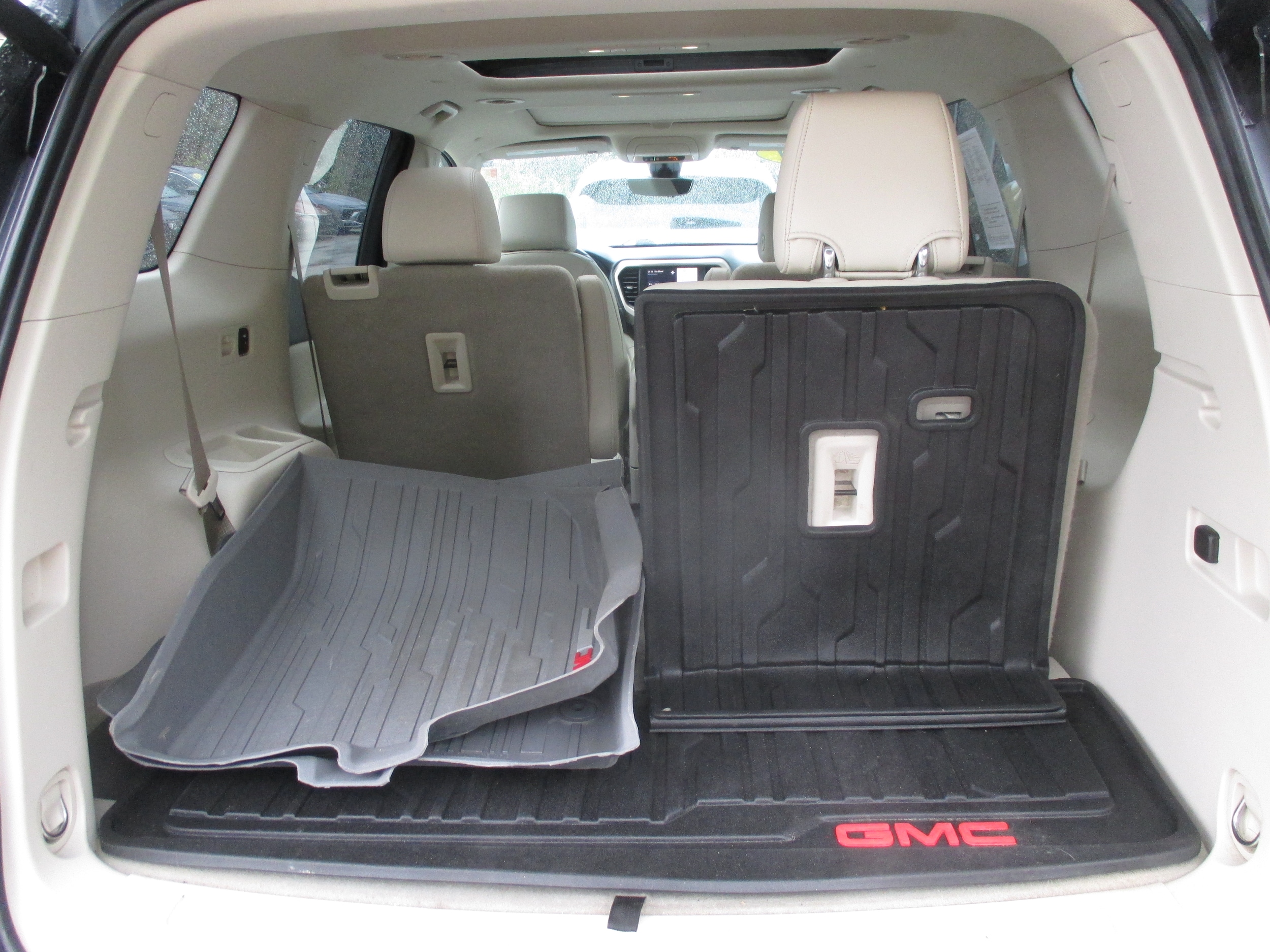 used 2021 GMC Acadia car, priced at $25,298