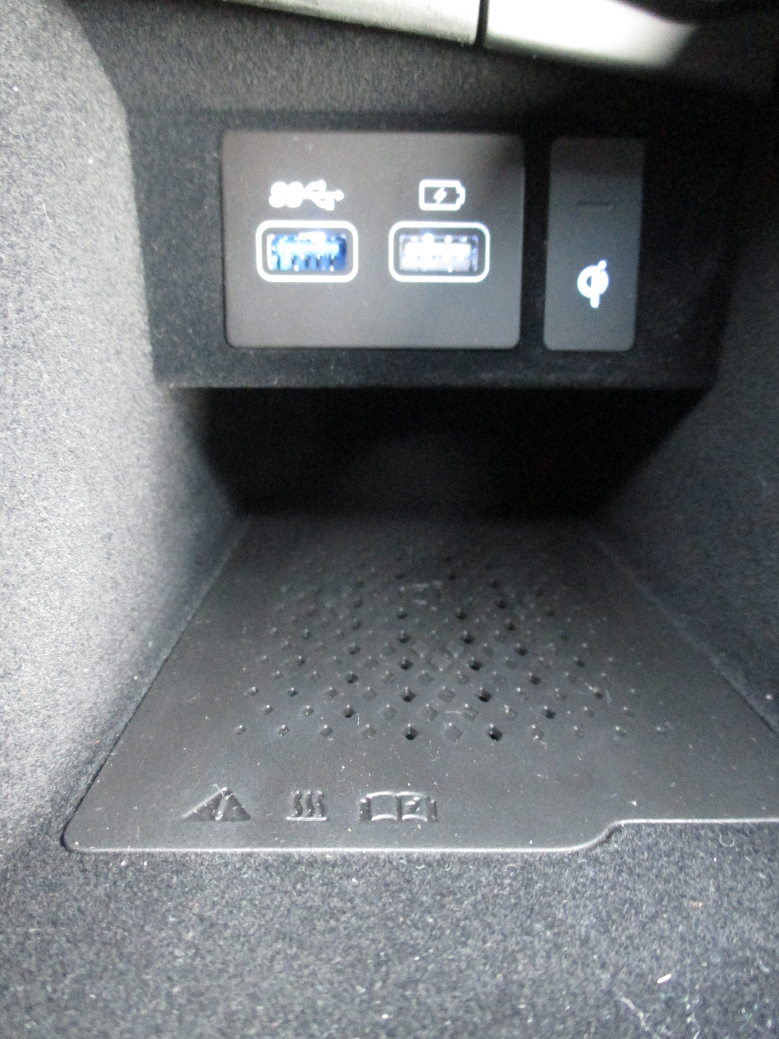 used 2025 Genesis GV70 car, priced at $54,905