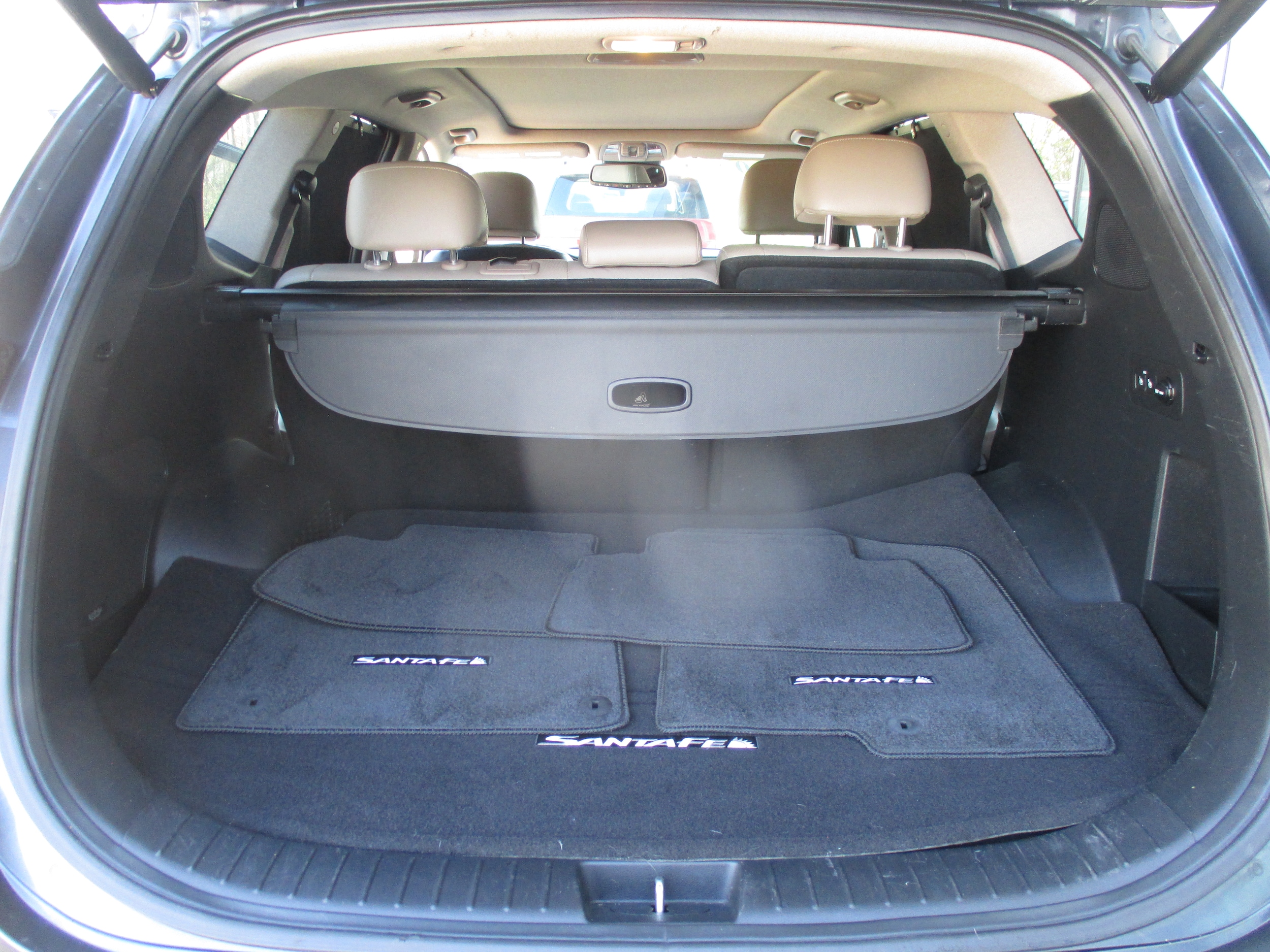 used 2020 Hyundai Santa Fe car, priced at $19,298