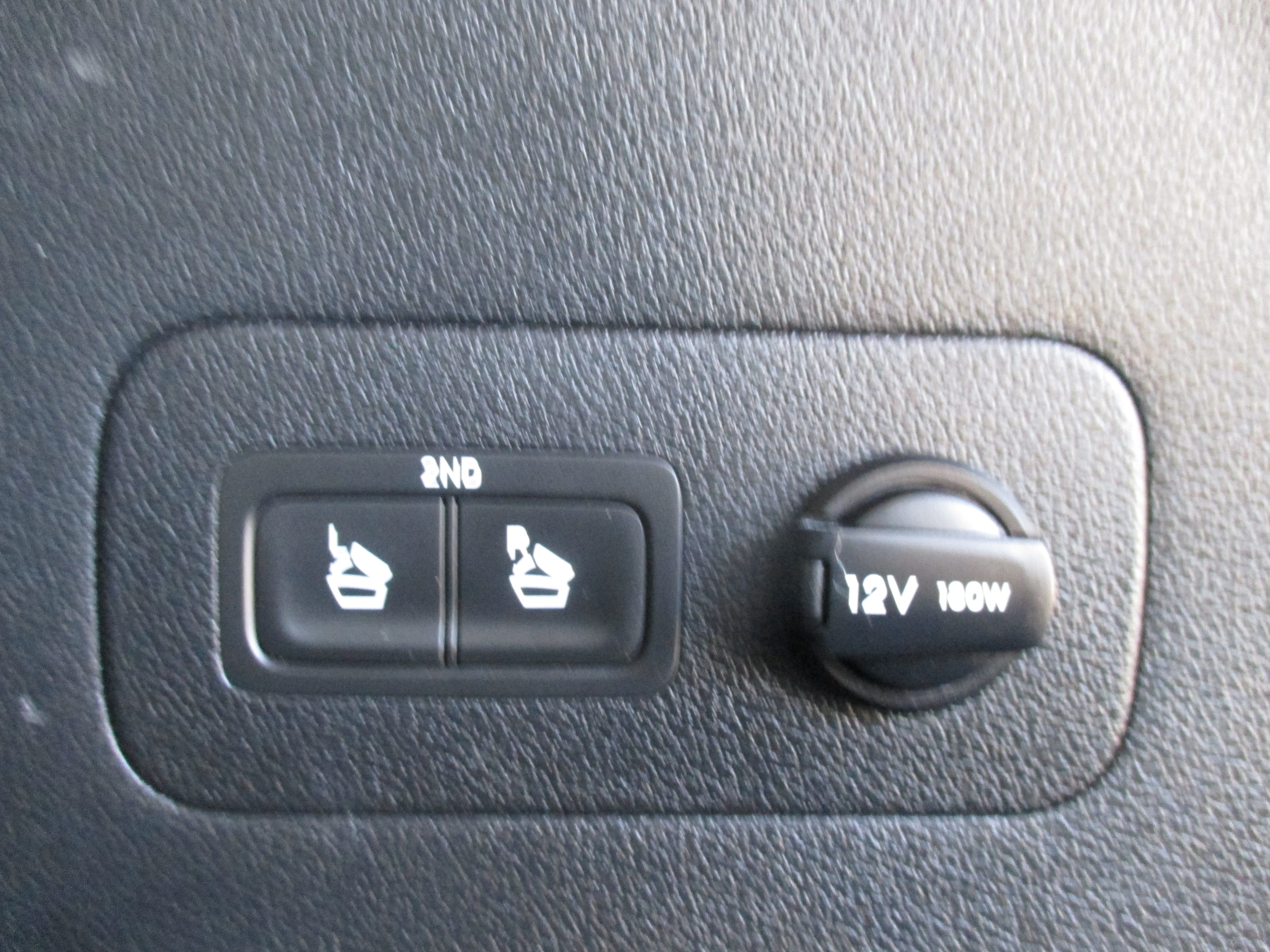 used 2020 Hyundai Santa Fe car, priced at $19,298