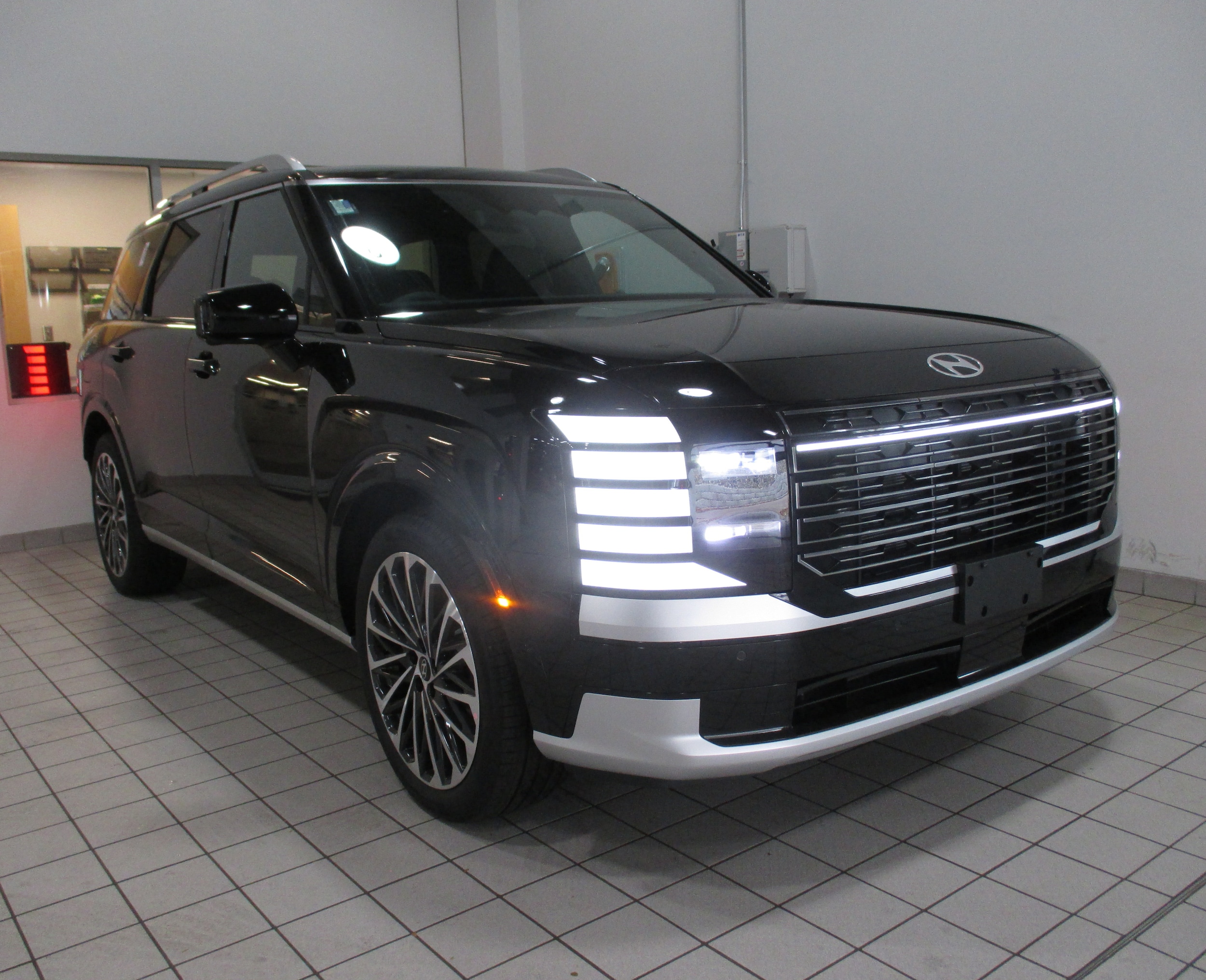 2026 Hyundai Palisade Calligraphy's photo