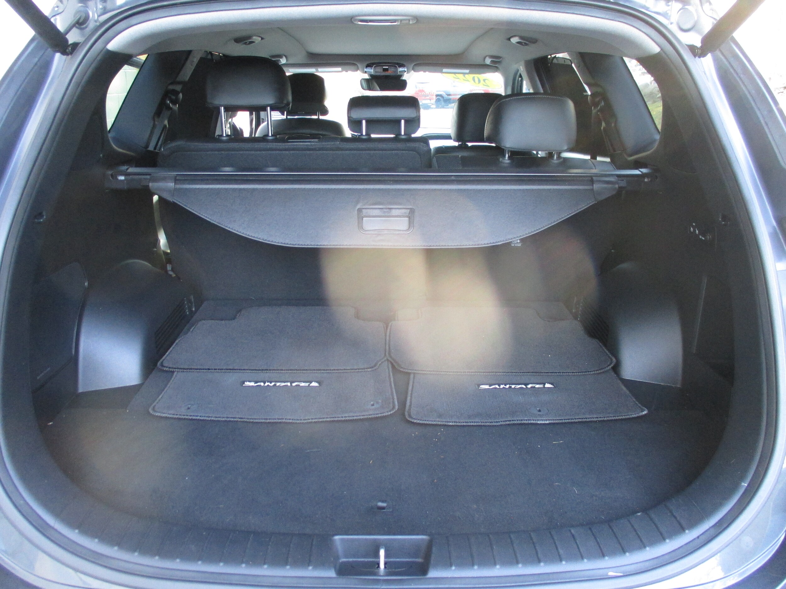 2022 Hyundai Santa Fe Limited photo 4