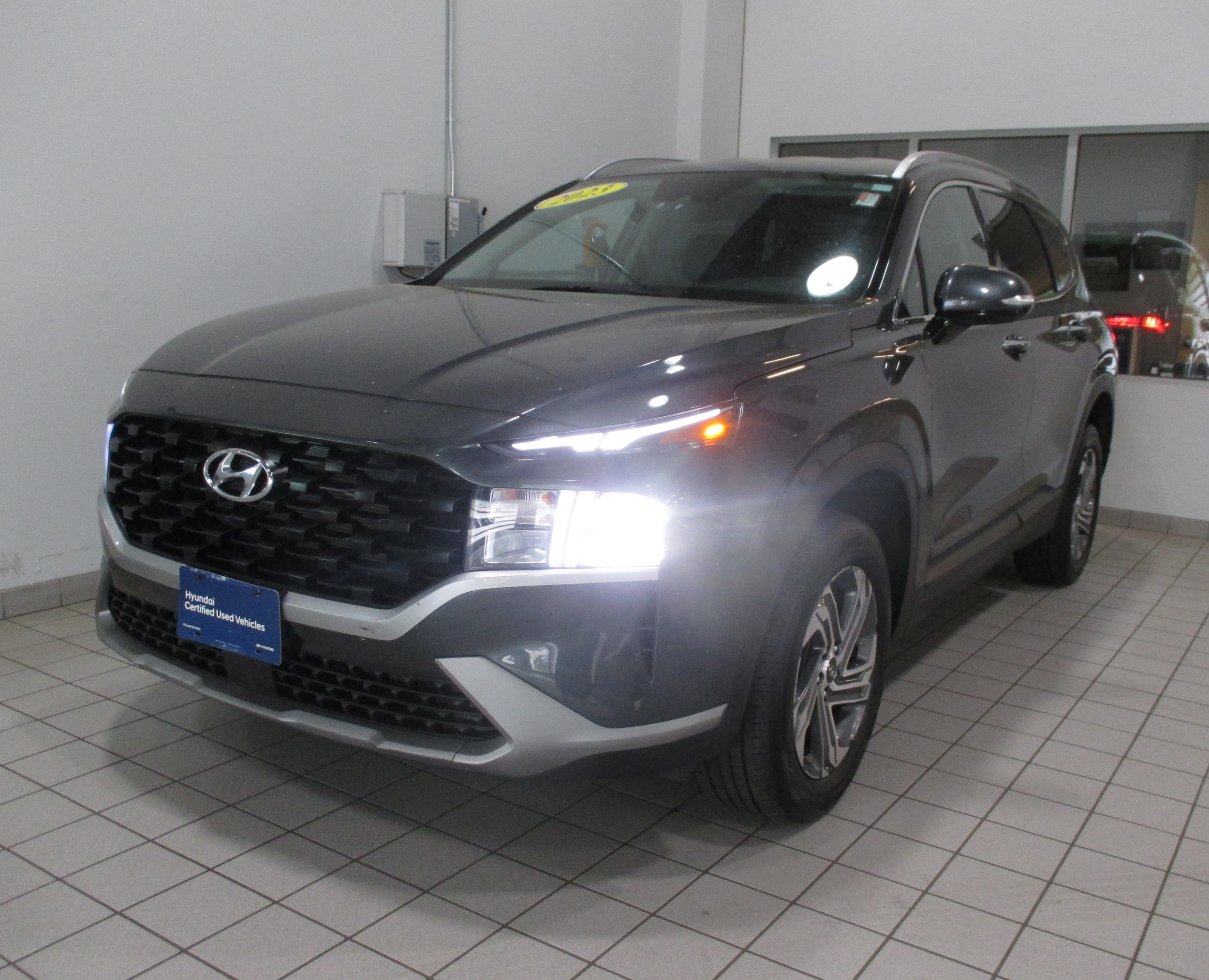 used 2023 Hyundai Santa Fe car, priced at $25,698