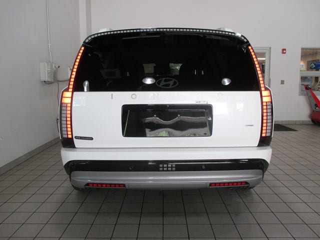 2026 Hyundai IONIQ 9 SEL - Photo 14