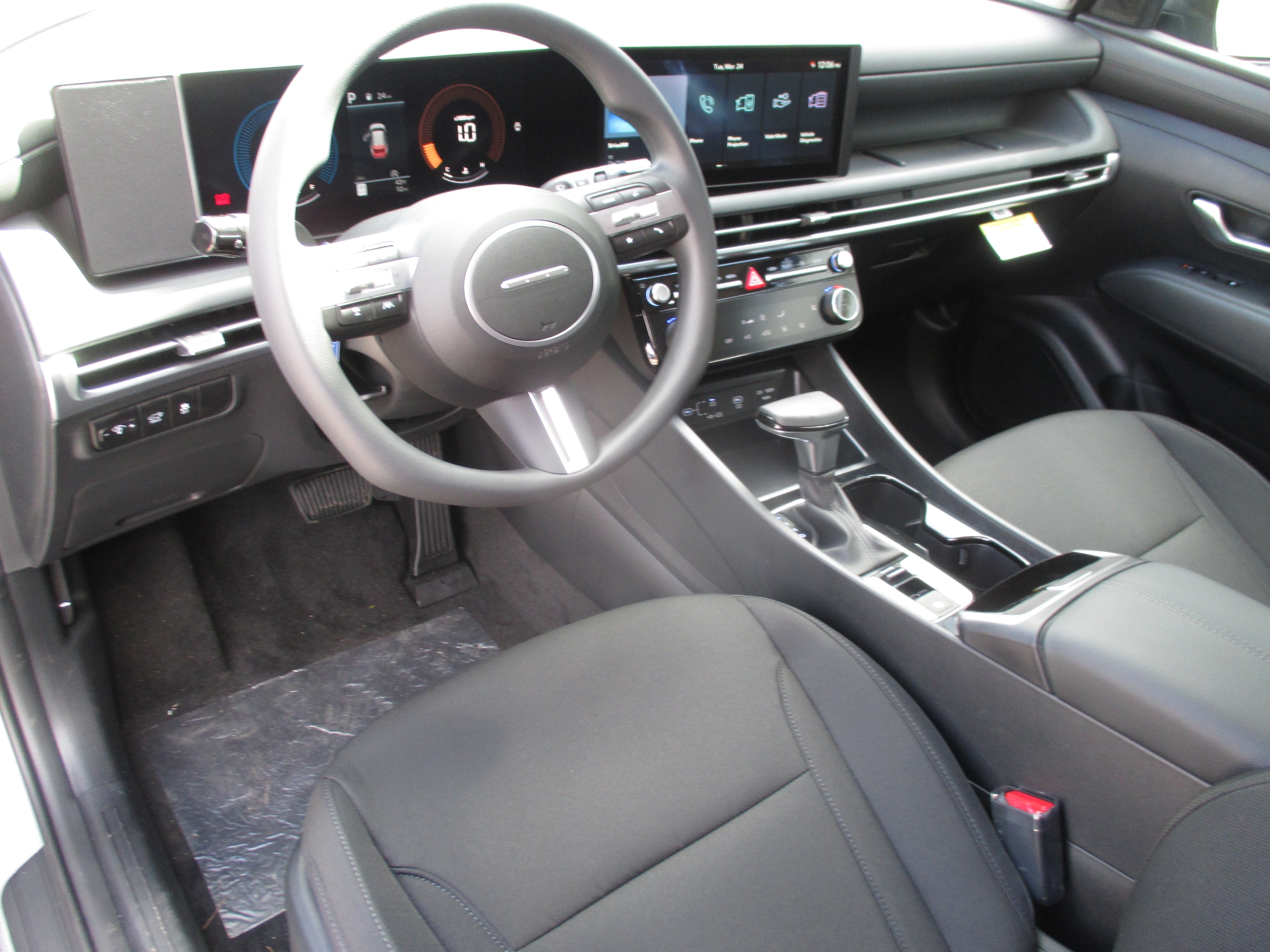 new 2026 Hyundai Tucson car, priced at $33,984