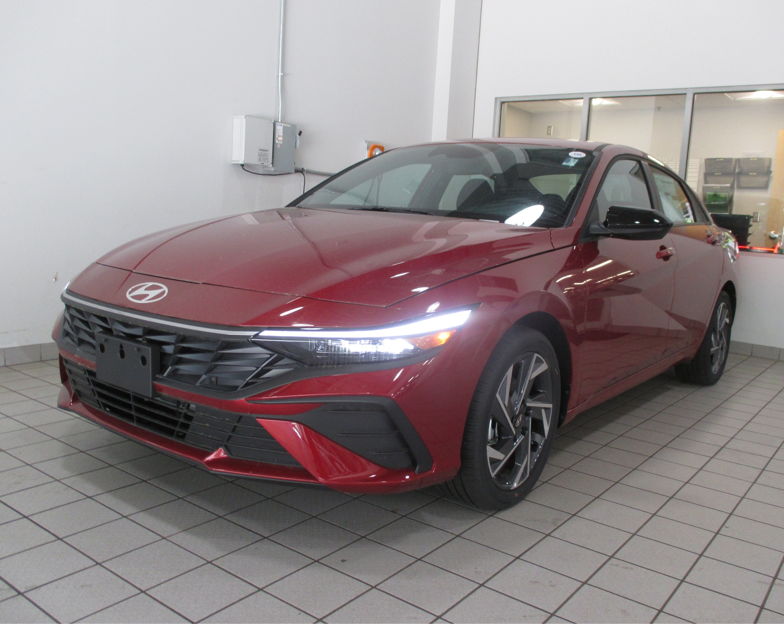 2025 Hyundai Elantra Blue - Photo 11