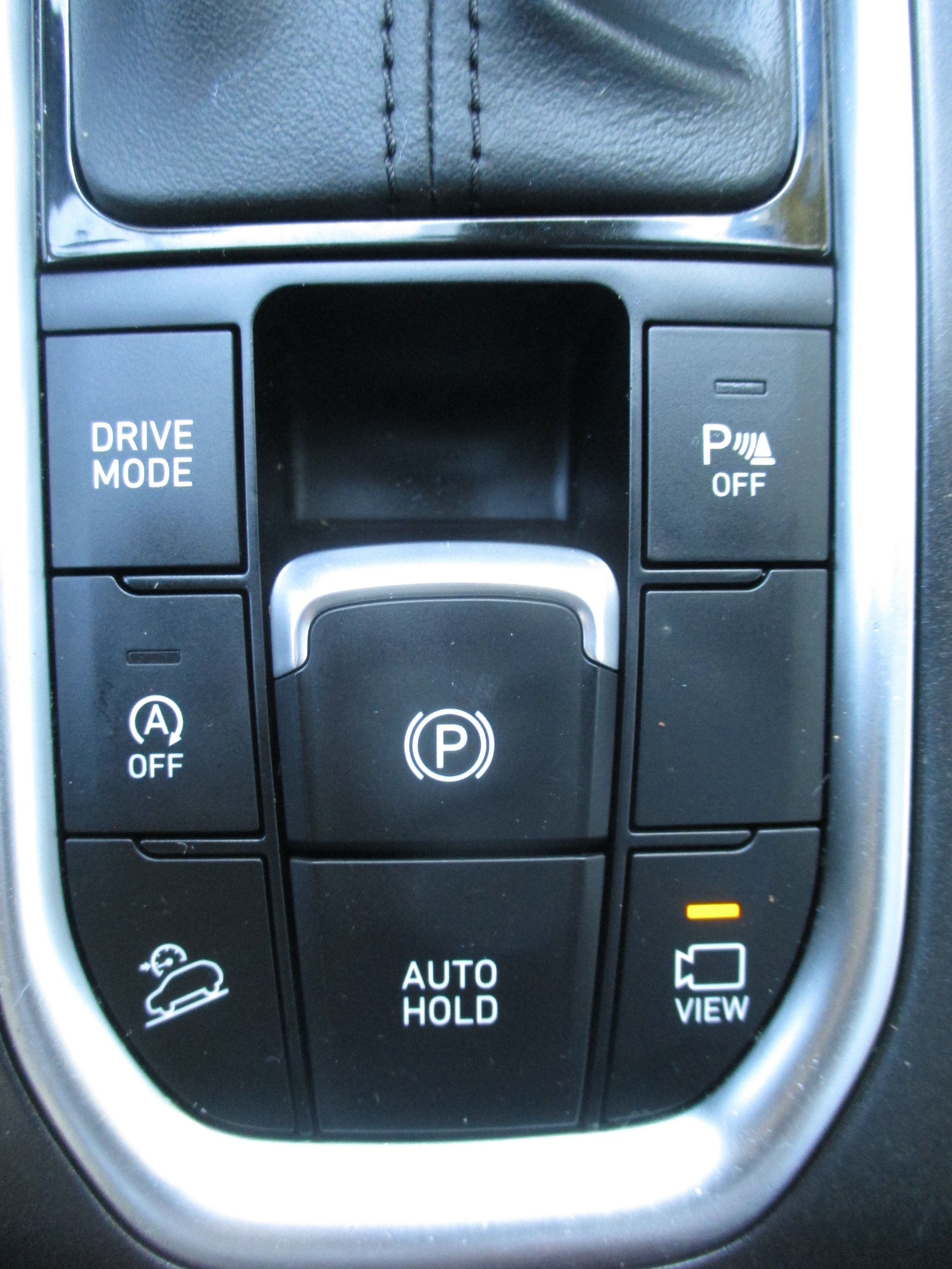 used 2020 Hyundai Santa Fe car, priced at $19,298