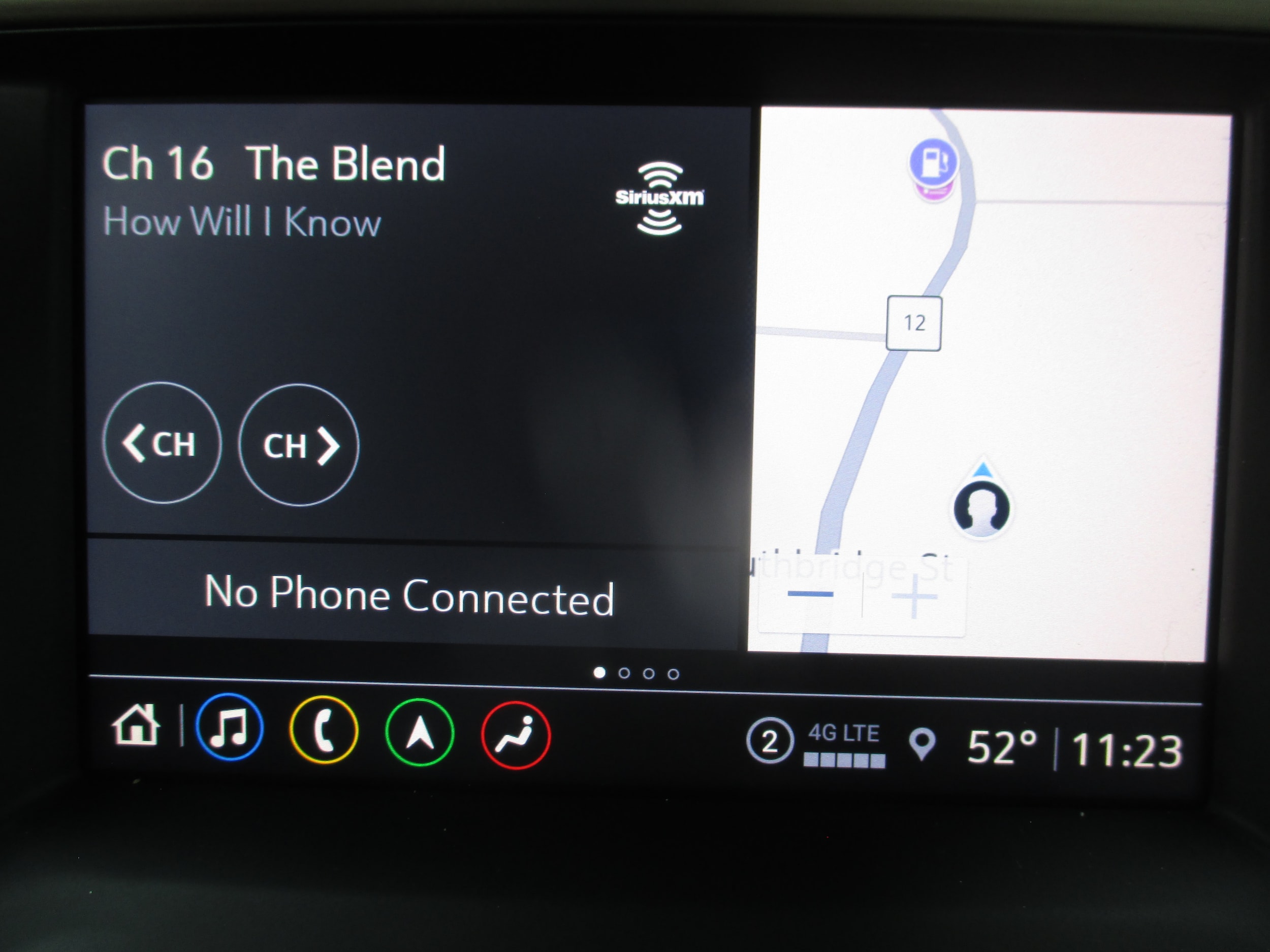 used 2021 GMC Acadia car, priced at $25,298