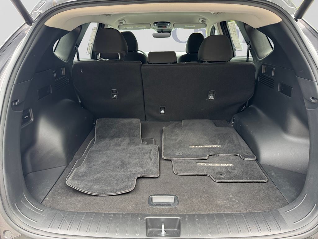 Used 2025 Hyundai Tucson Hybrid Blue SUV