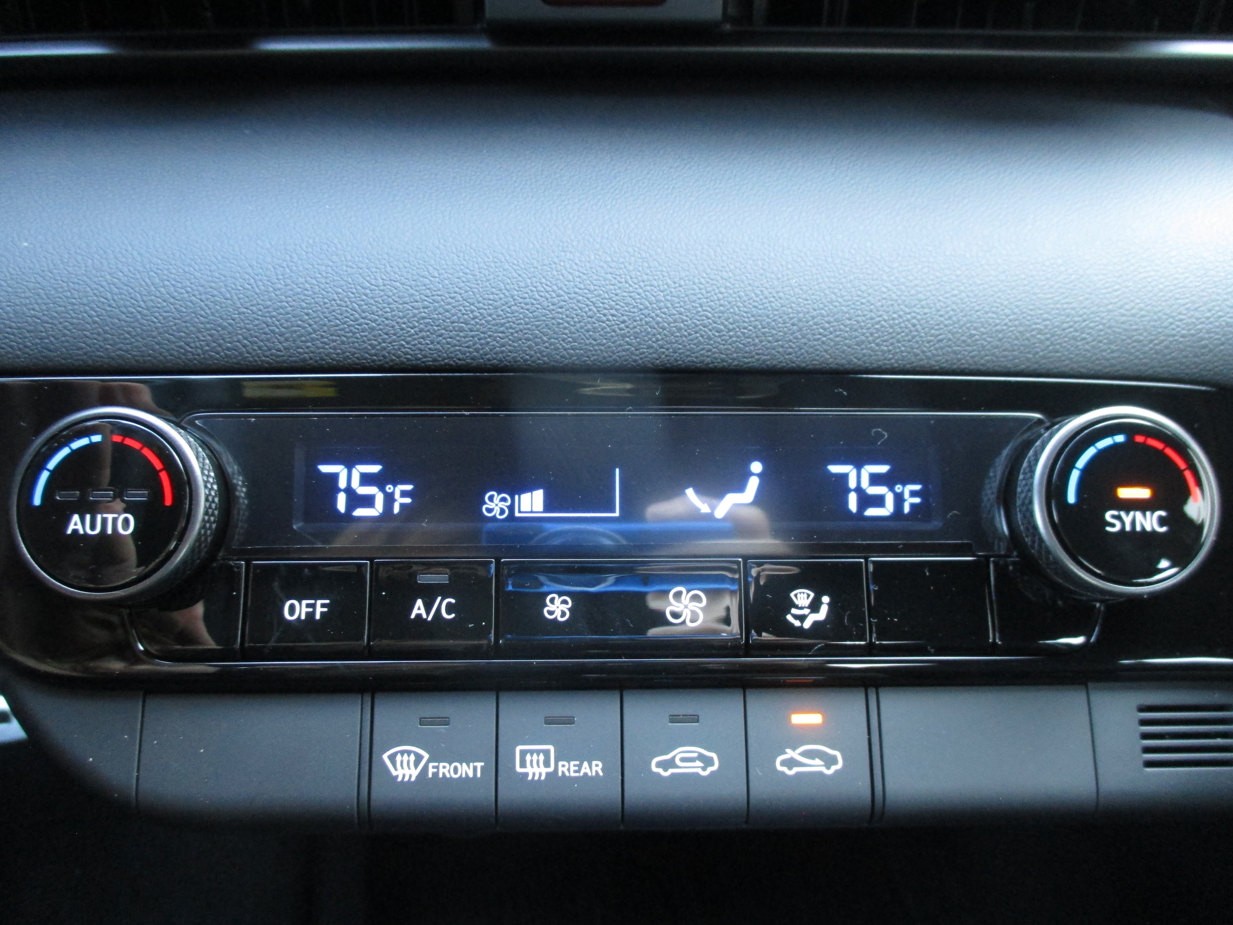 new 2026 Hyundai Elantra car, priced at $25,685