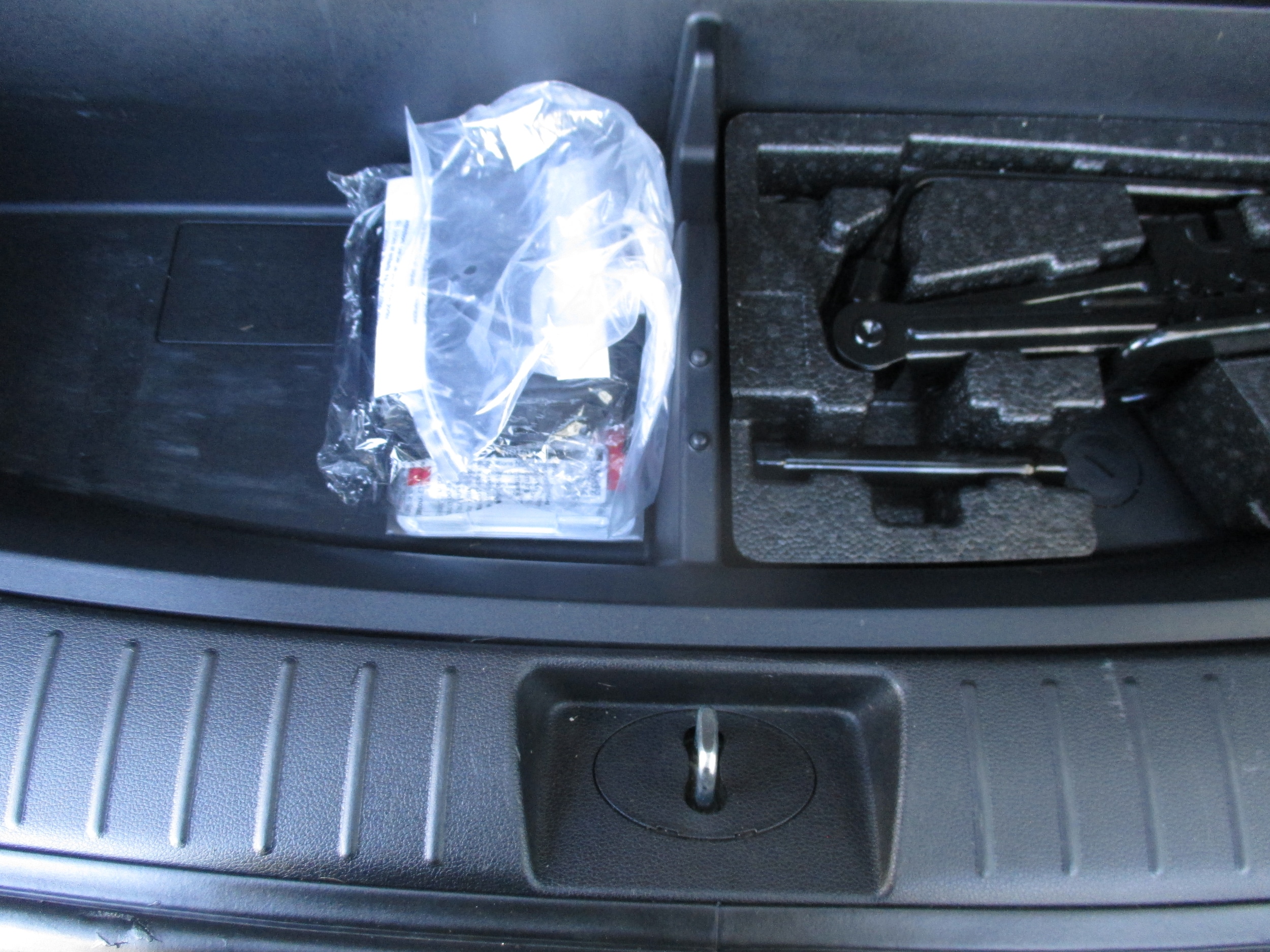 used 2020 Hyundai Santa Fe car, priced at $19,298