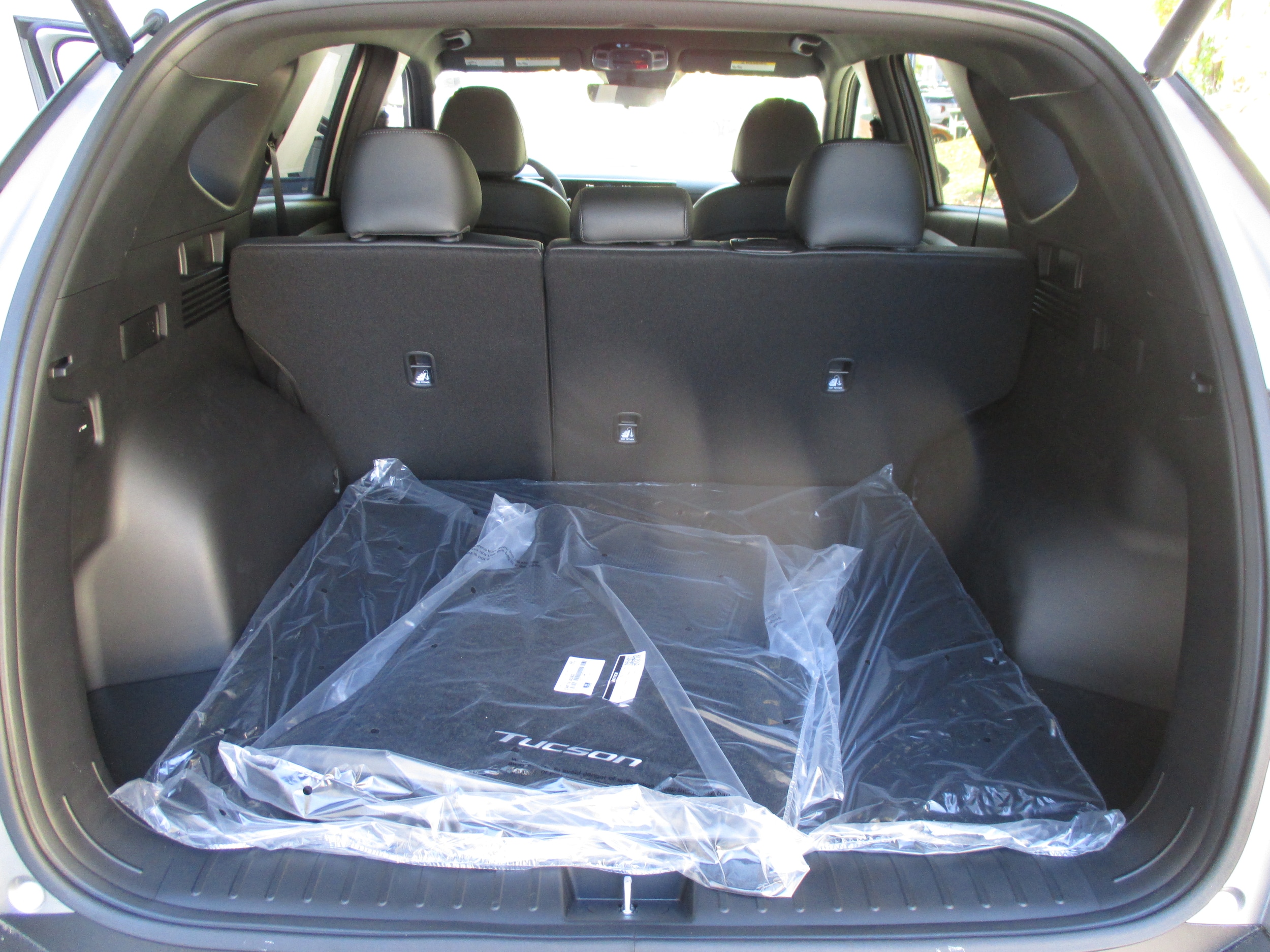 new 2025 Hyundai Tucson car, priced at $34,427