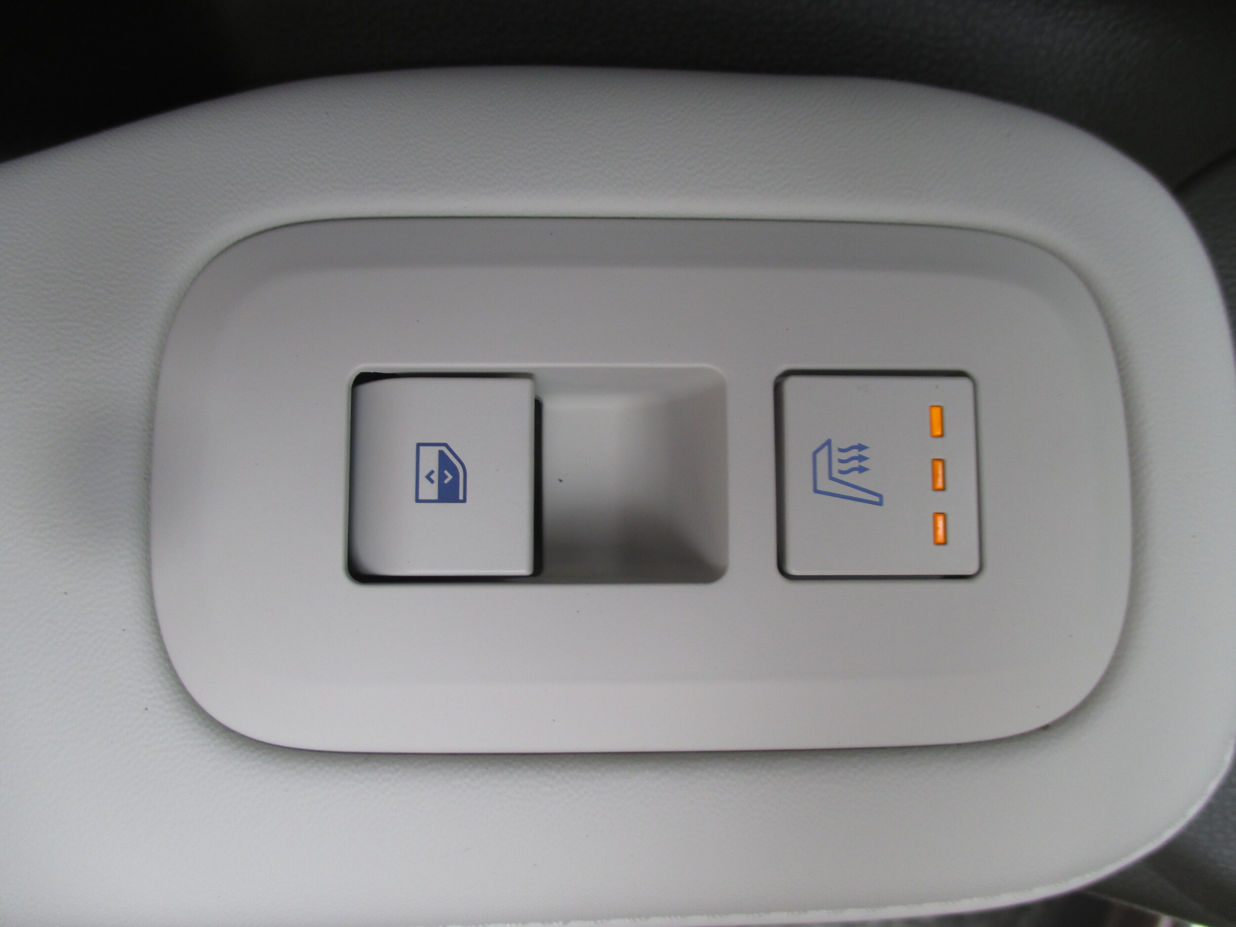 2025 Hyundai Santa Fe Calligraphy - Photo 14