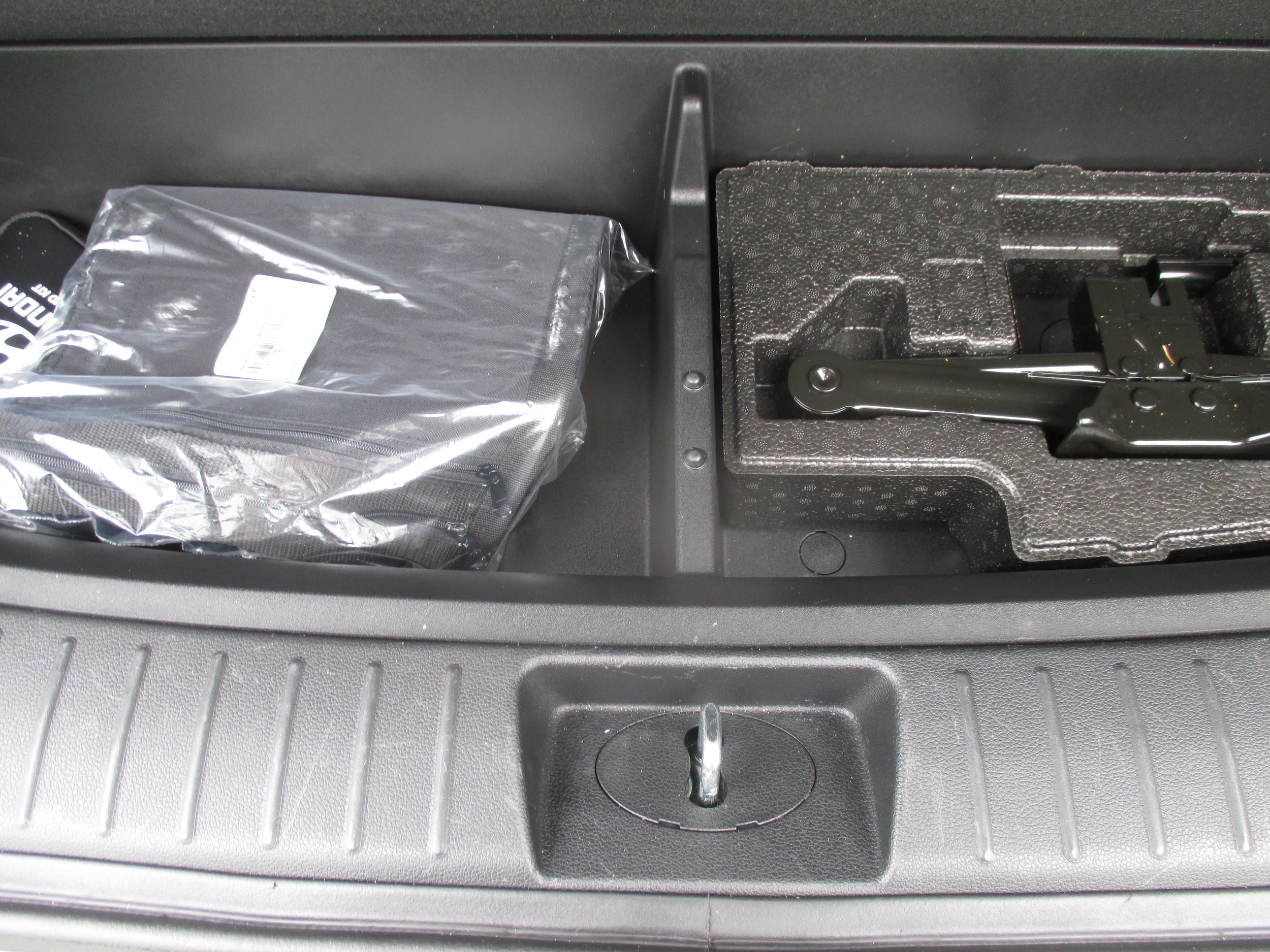 used 2023 Hyundai Santa Fe car, priced at $25,698