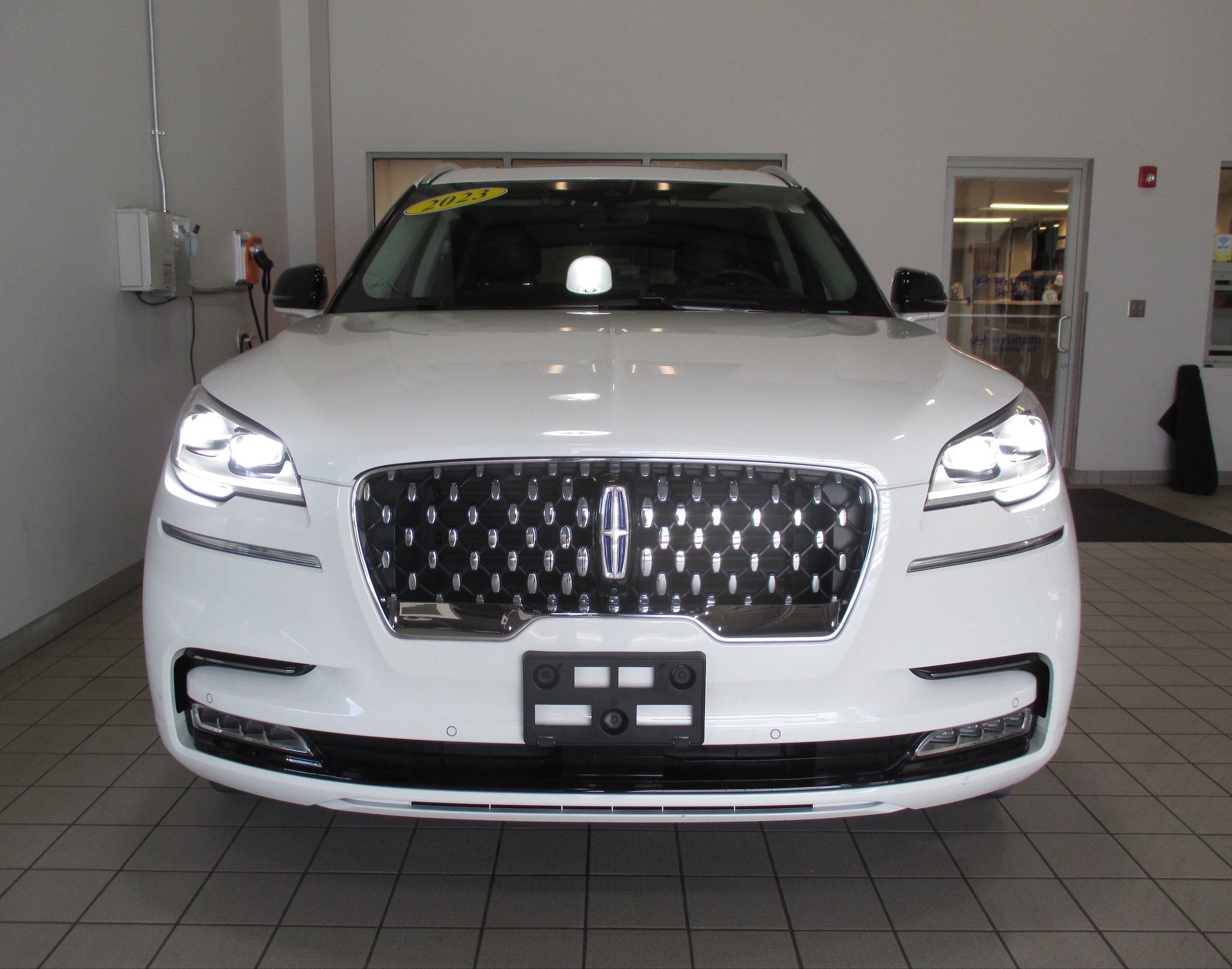 Used 2023 Lincoln Aviator Grand Touring with VIN 5LMYJ8XYXPNL02752 for sale in Auburn, MA