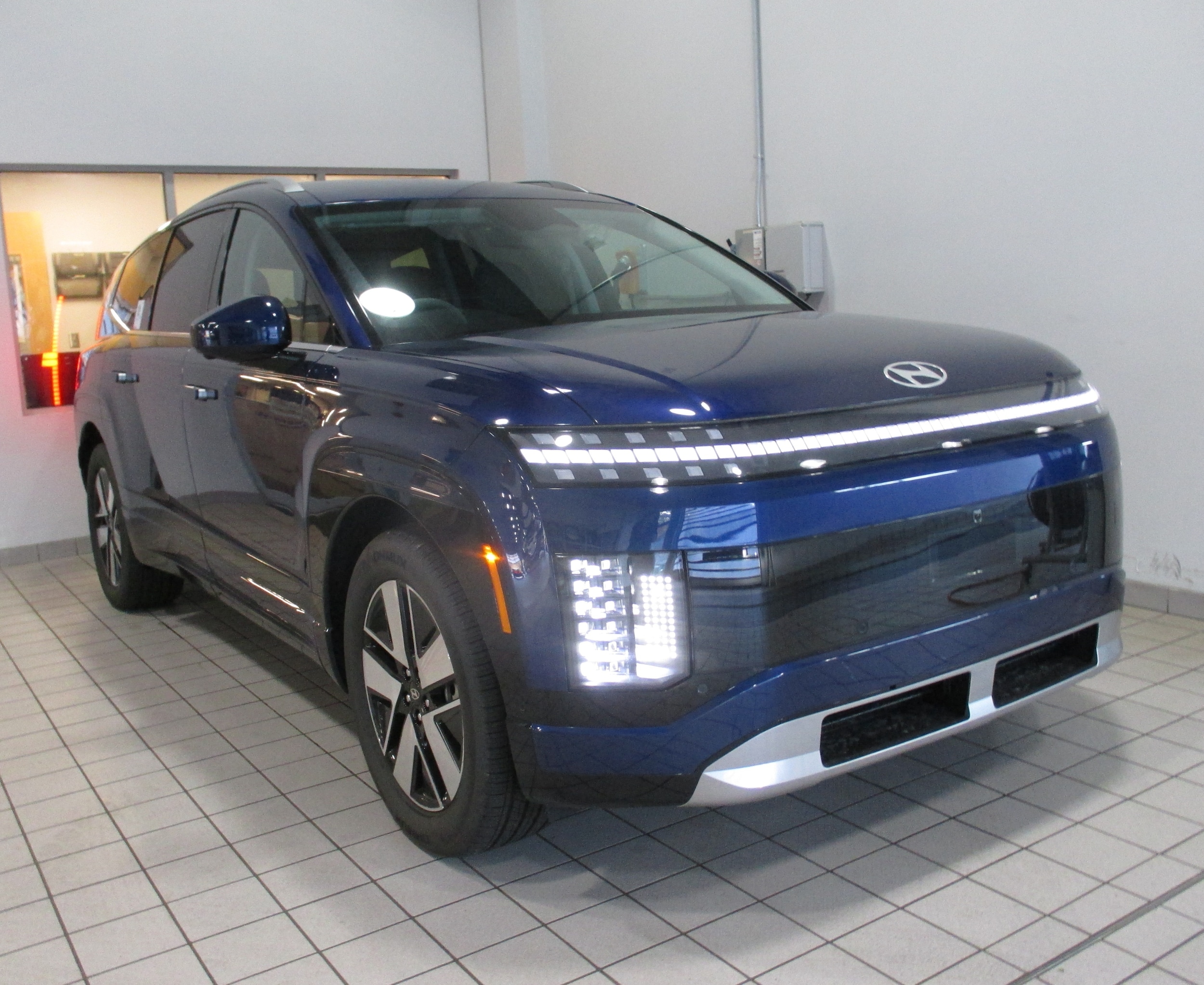 2026 Hyundai IONIQ 9 SEL's photo