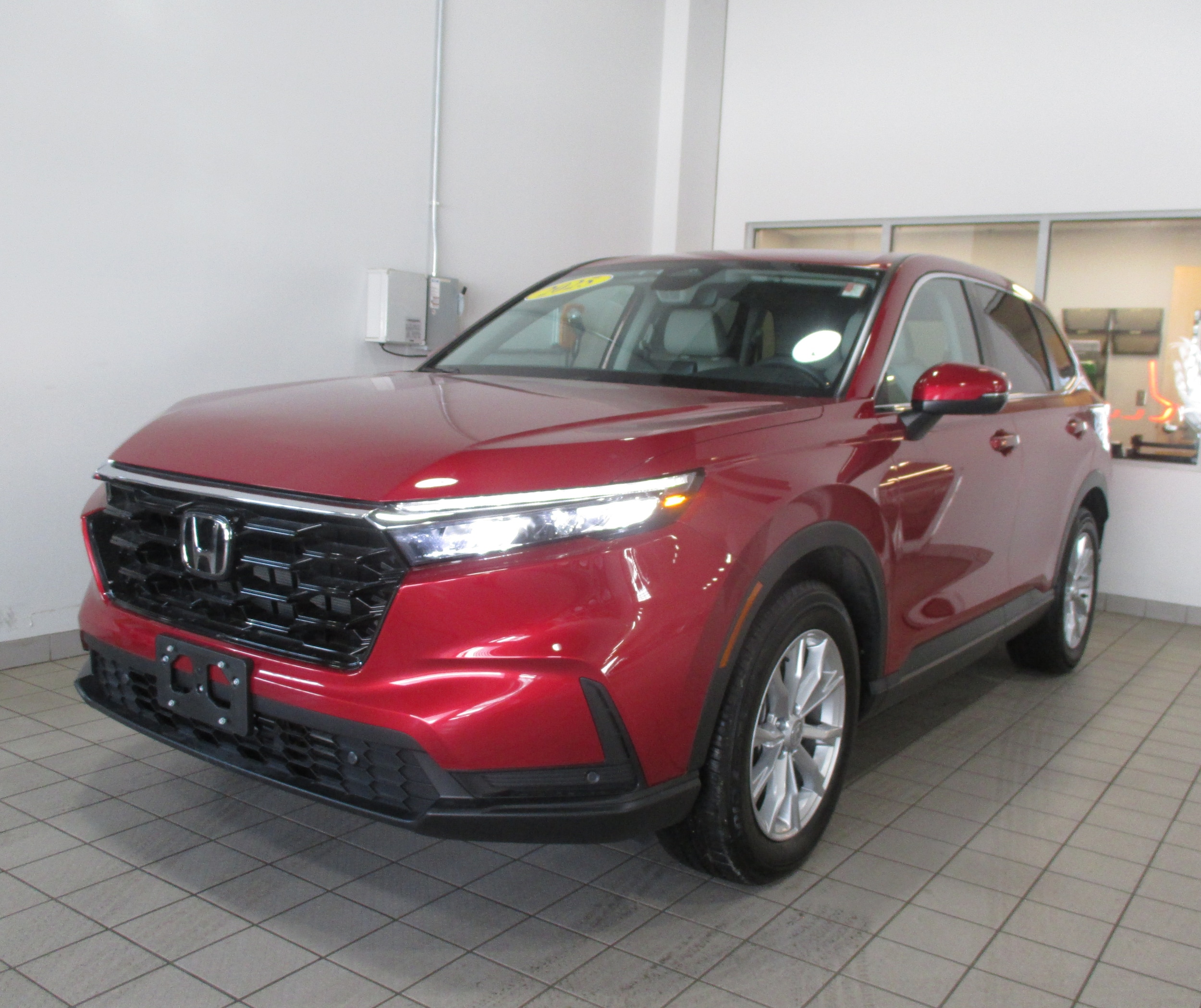 used 2025 Honda CR-V car, priced at $34,998