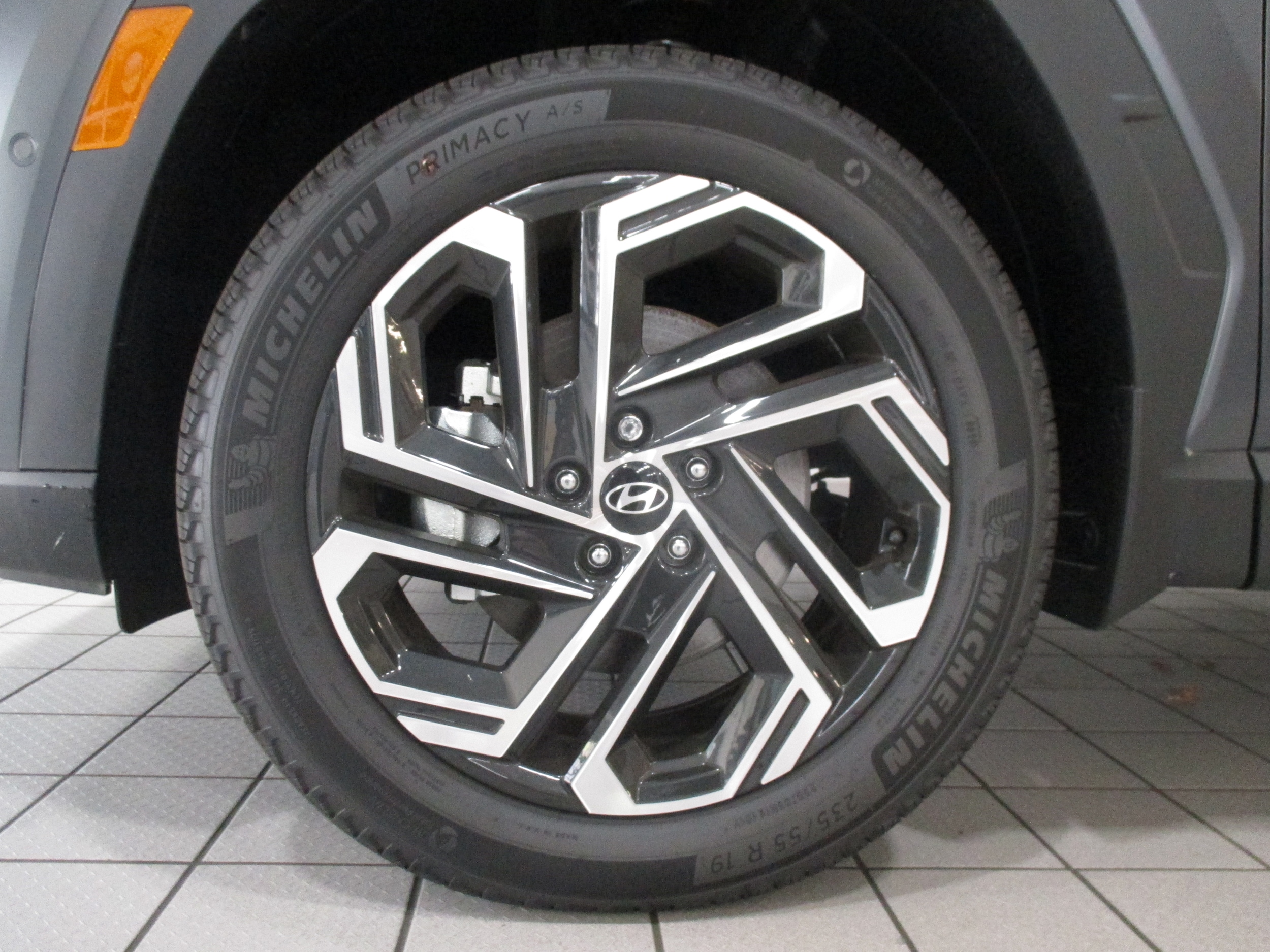 new 2025 Hyundai Tucson car, priced at $40,839