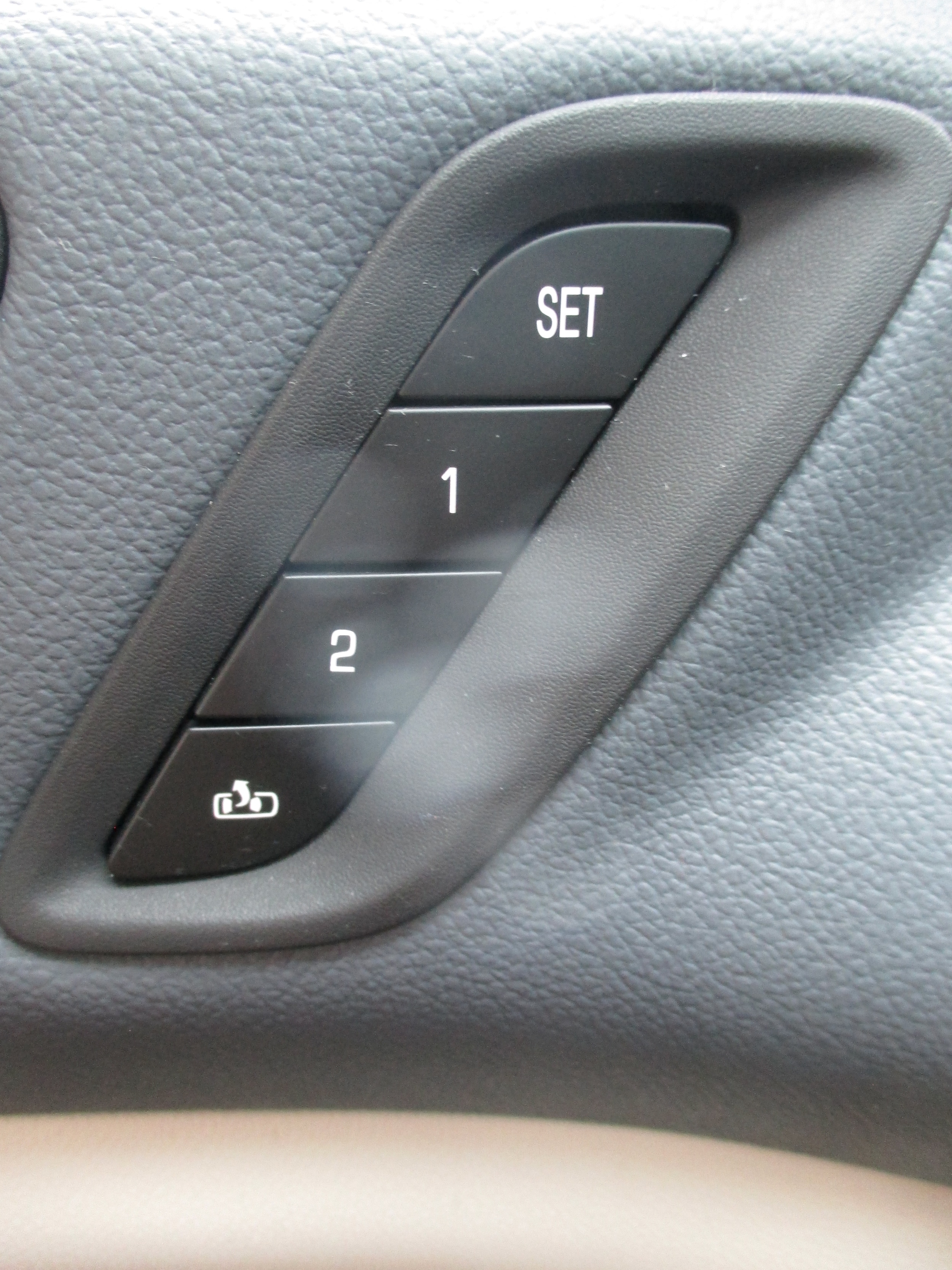 used 2021 GMC Acadia car, priced at $25,298