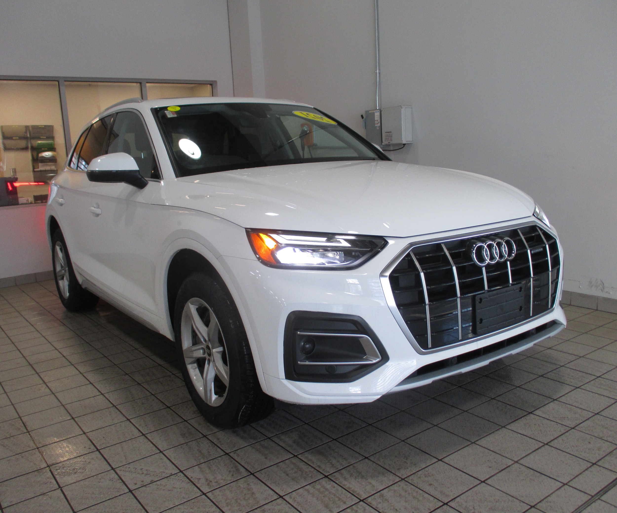 2021 Audi Q5 Premium's photo