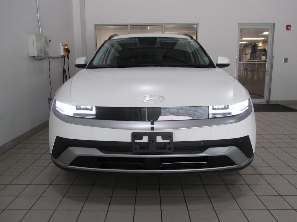 new 2025 Hyundai IONIQ 5 car, priced at $52,470