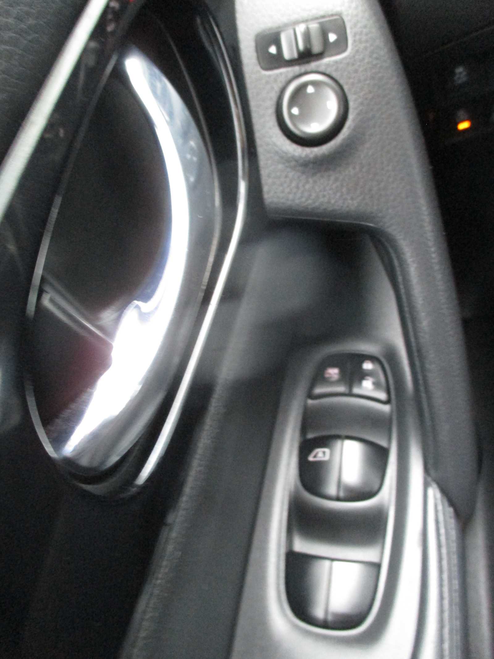 used 2018 Nissan Rogue Sport car, priced at $13,998