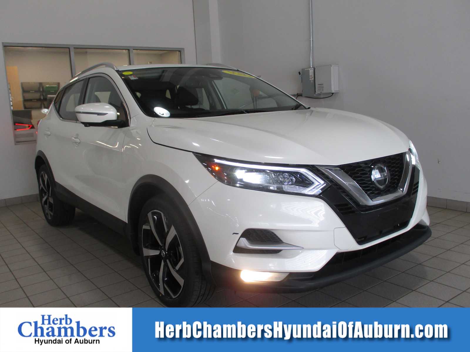used 2021 Nissan Rogue Sport car, priced at $15,998