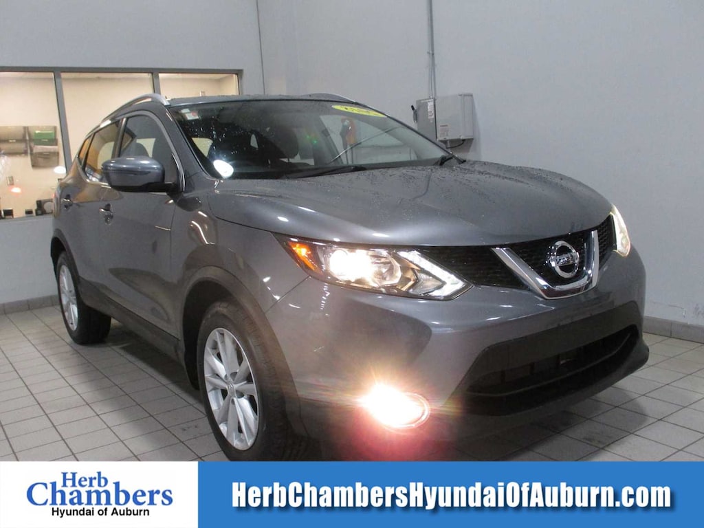 Used 2018 Nissan Rogue Sport SV SUV