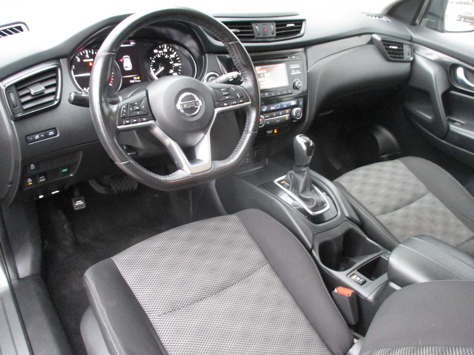 used 2018 Nissan Rogue Sport car, priced at $13,998