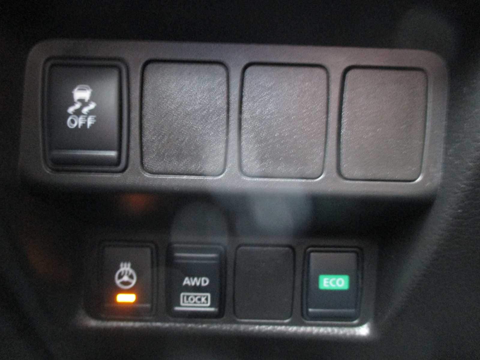 used 2018 Nissan Rogue Sport car, priced at $13,998